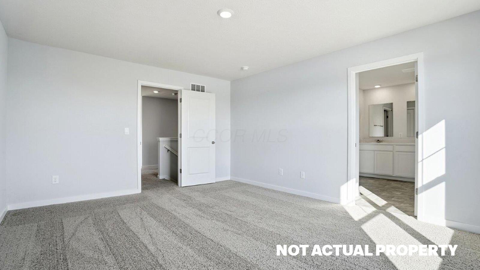 462 Samantha Drive Property Photo 22