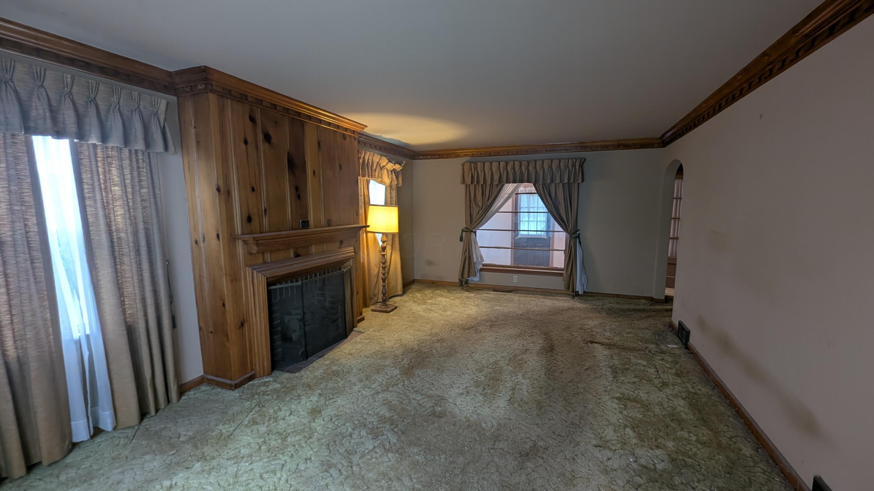 708 Fairview Avenue Property Photo 7