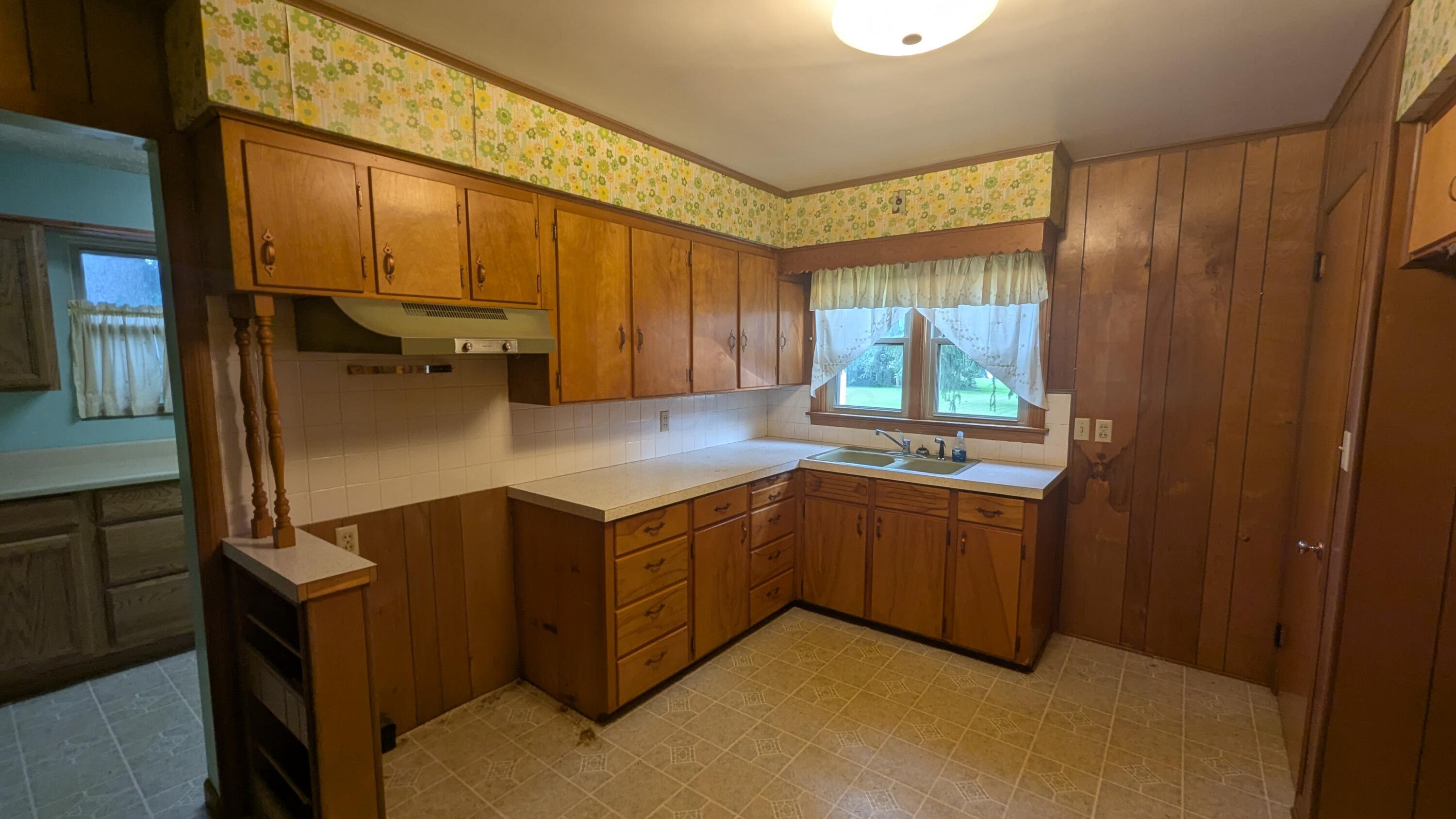 708 Fairview Avenue Property Photo 13
