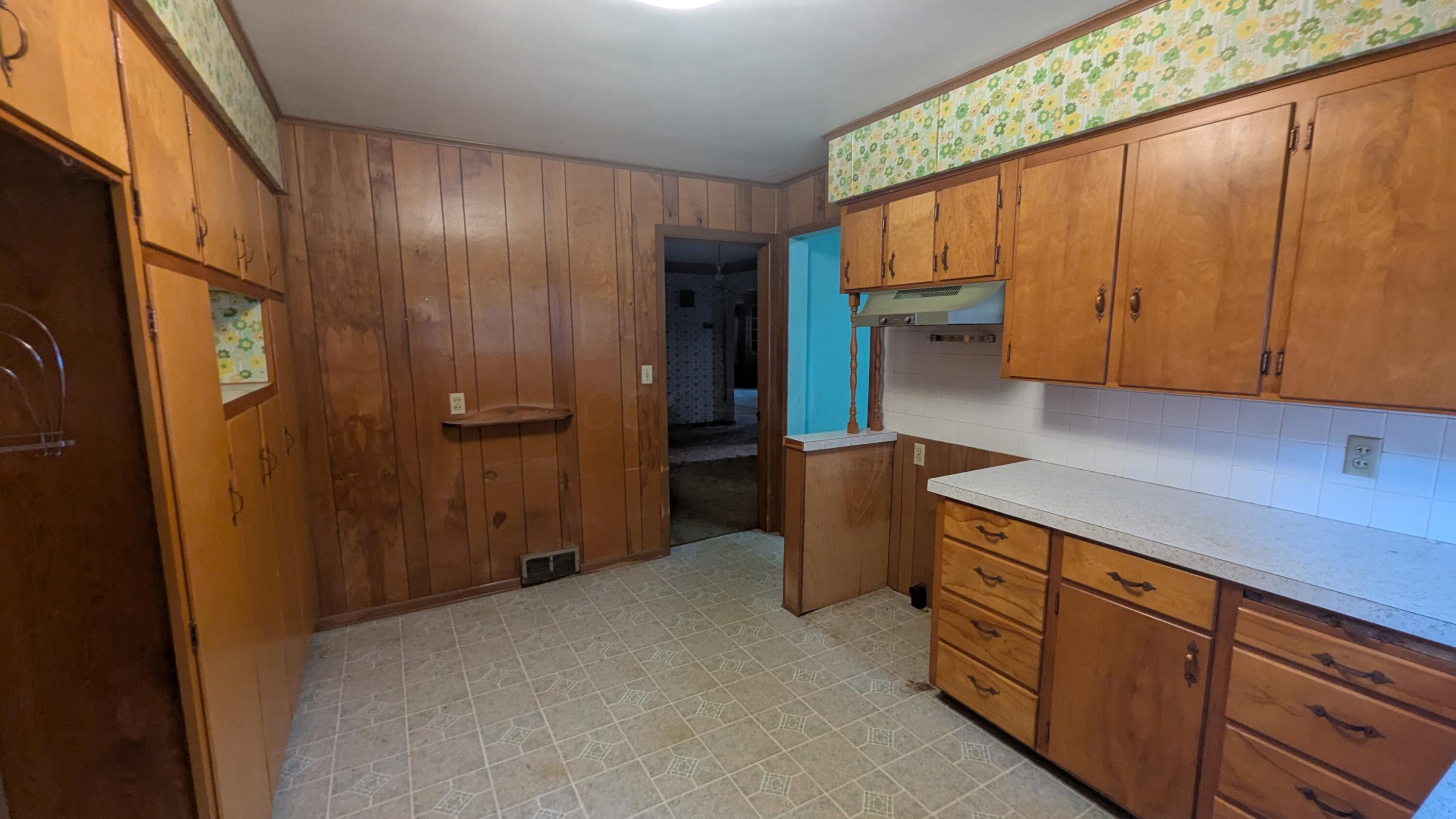 708 Fairview Avenue Property Photo 14