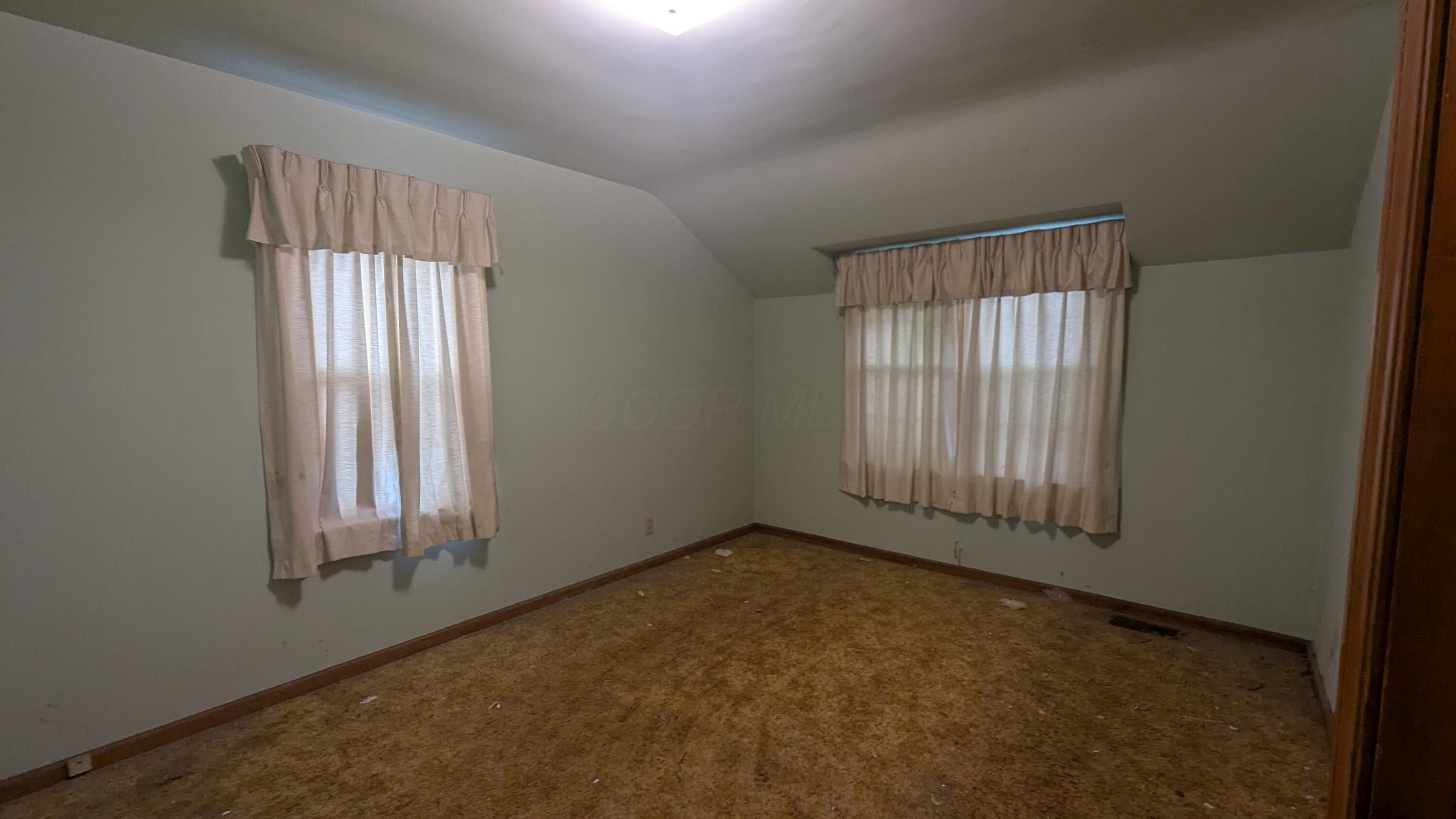 708 Fairview Avenue Property Photo 21