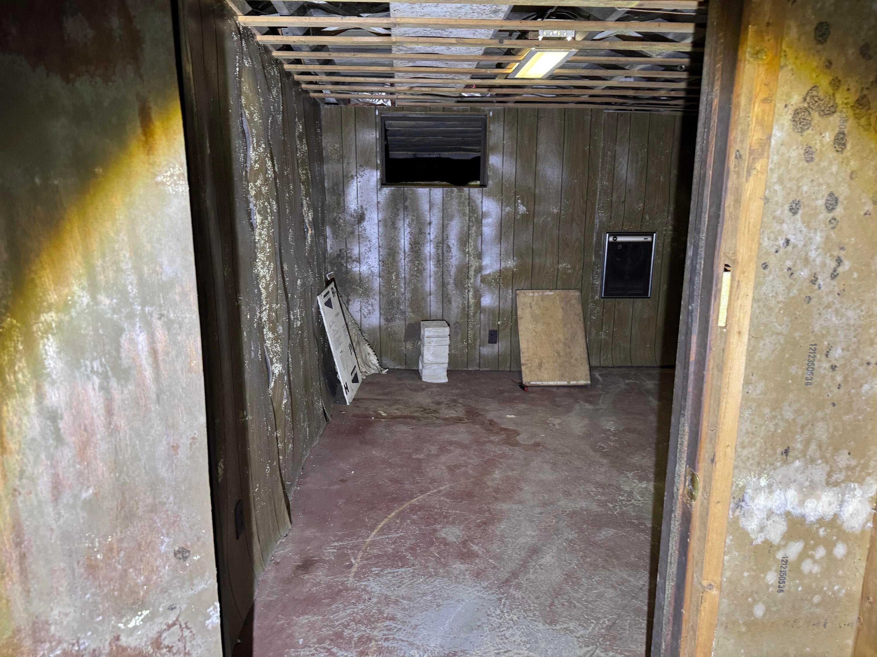708 Fairview Avenue Property Photo 37