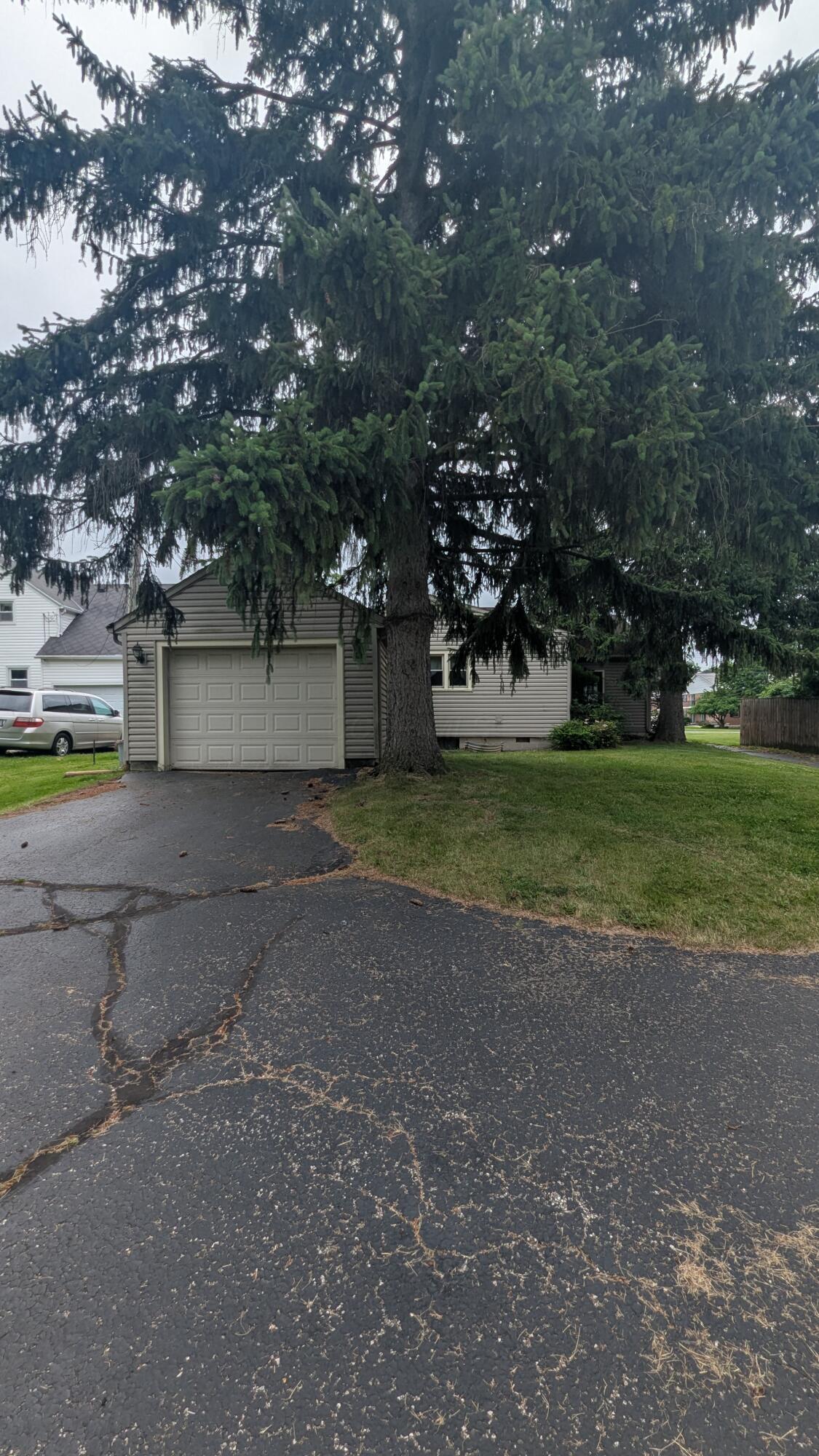 708 Fairview Avenue Property Photo 39