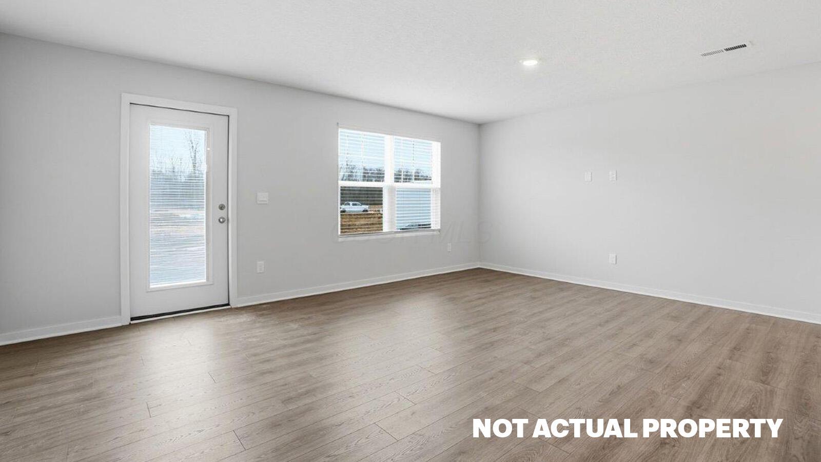 6438 Silver Canoe Way Property Photo 15