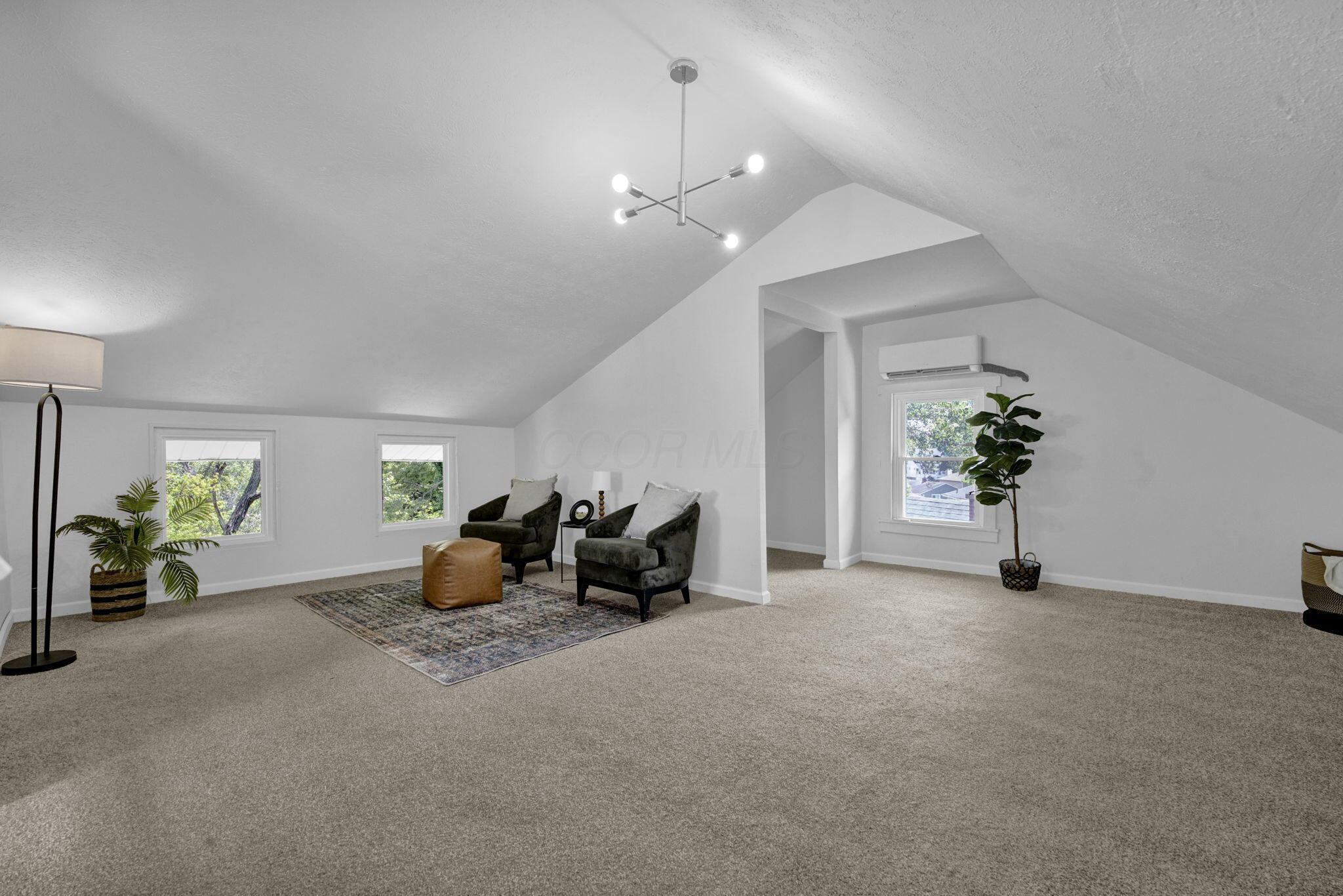 255 Eldon Avenue Property Photo 27