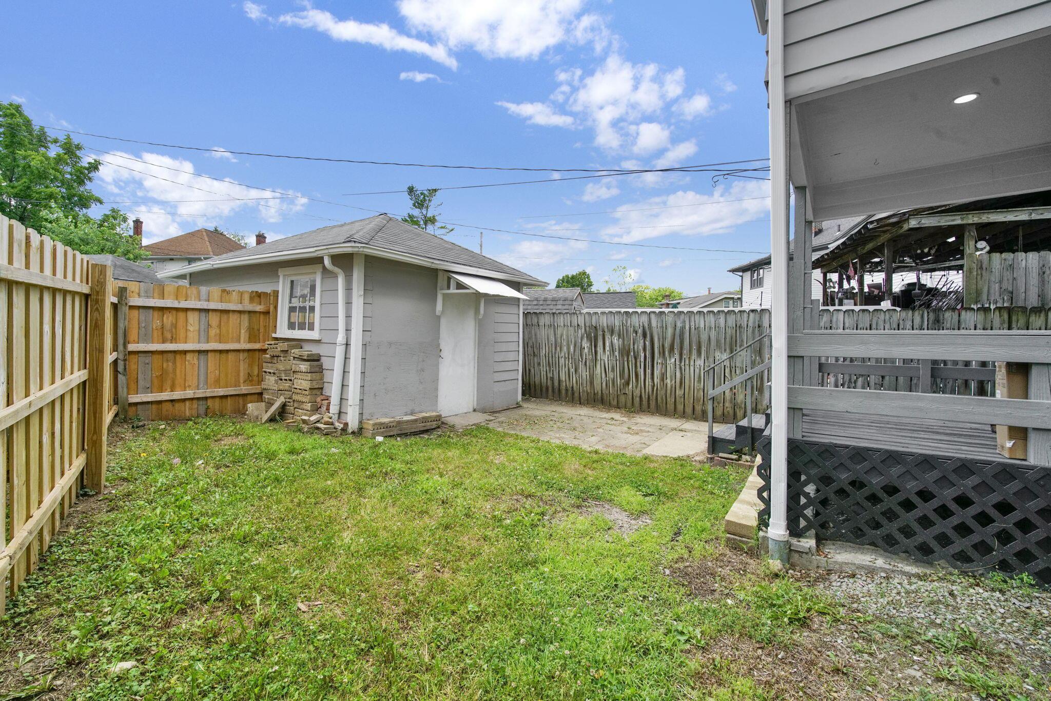 255 Eldon Avenue Property Photo 32