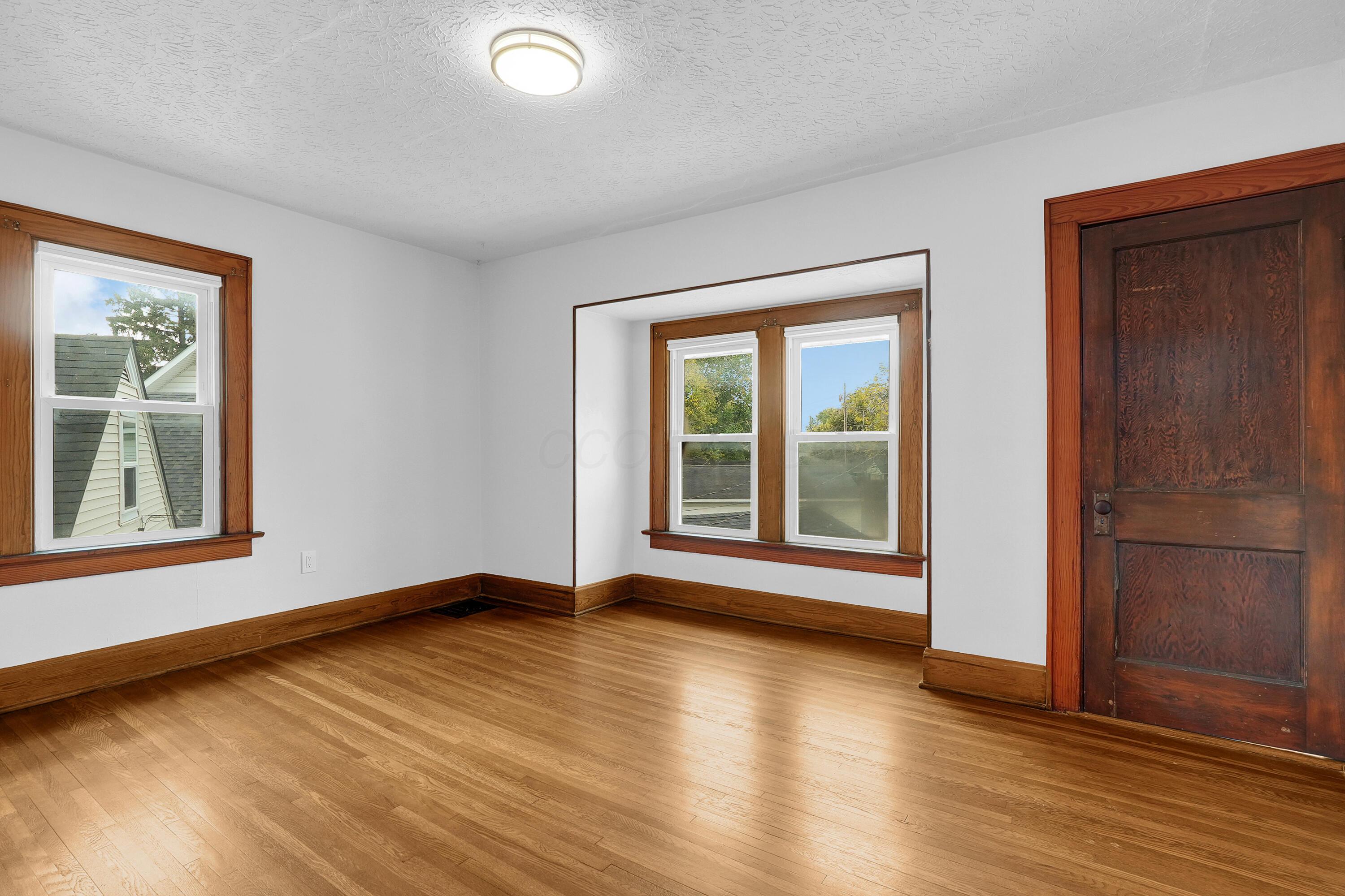 255 Eldon Avenue Property Photo 56