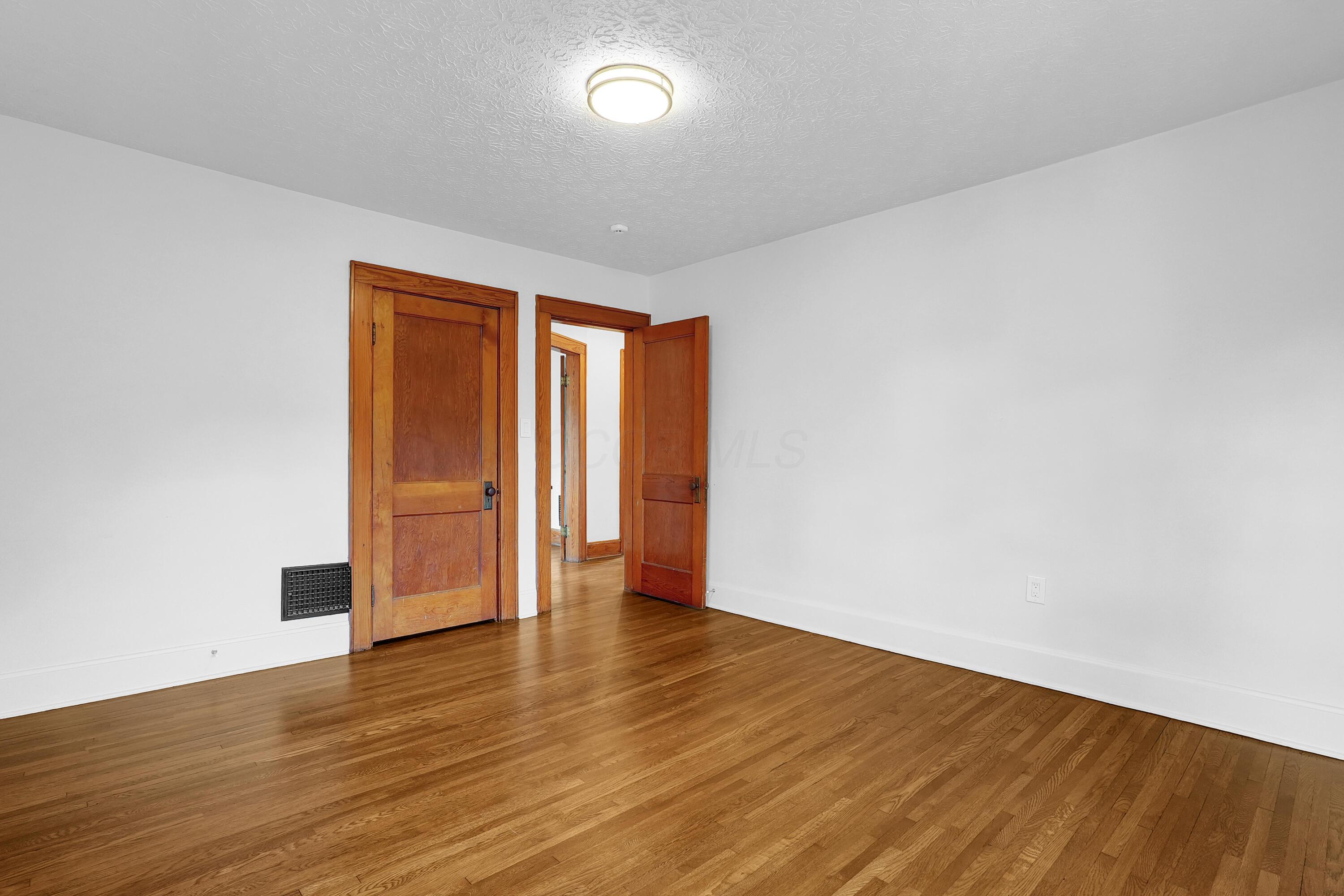 255 Eldon Avenue Property Photo 64