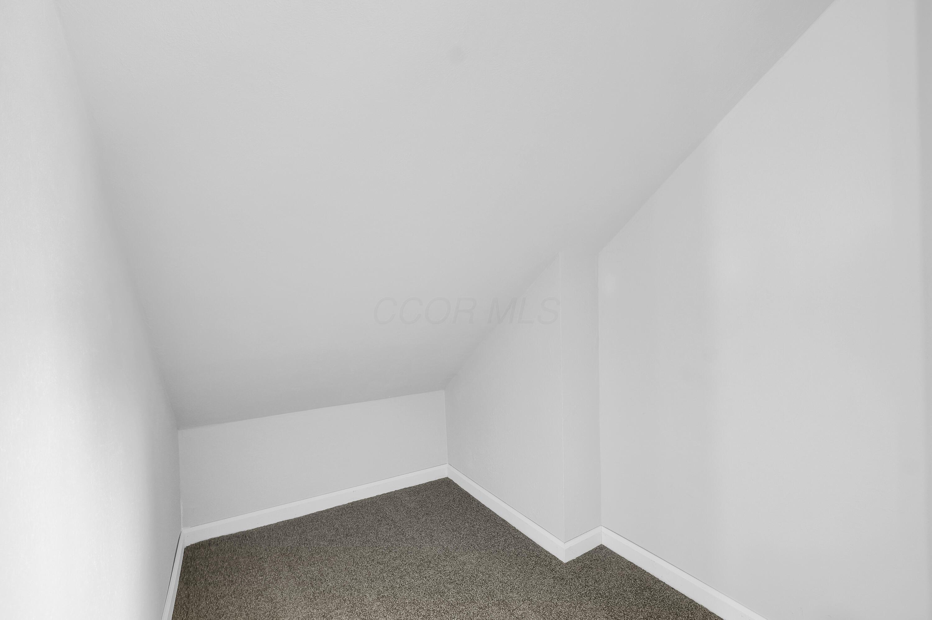 255 Eldon Avenue Property Photo 70