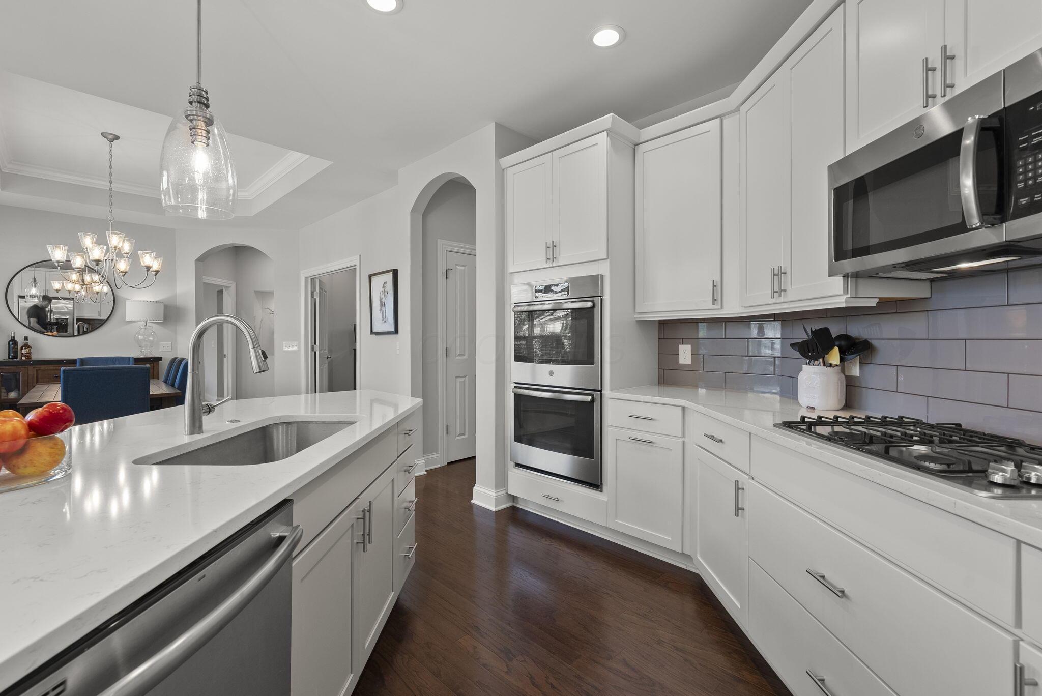 10824 Errisberg Place Property Photo 15