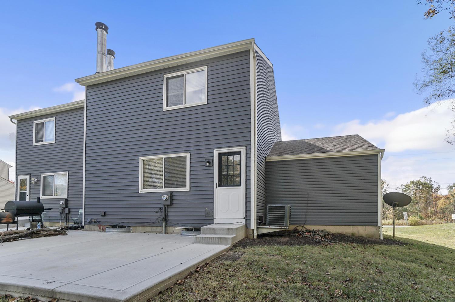 384-386 W Powell Road Property Photo 18