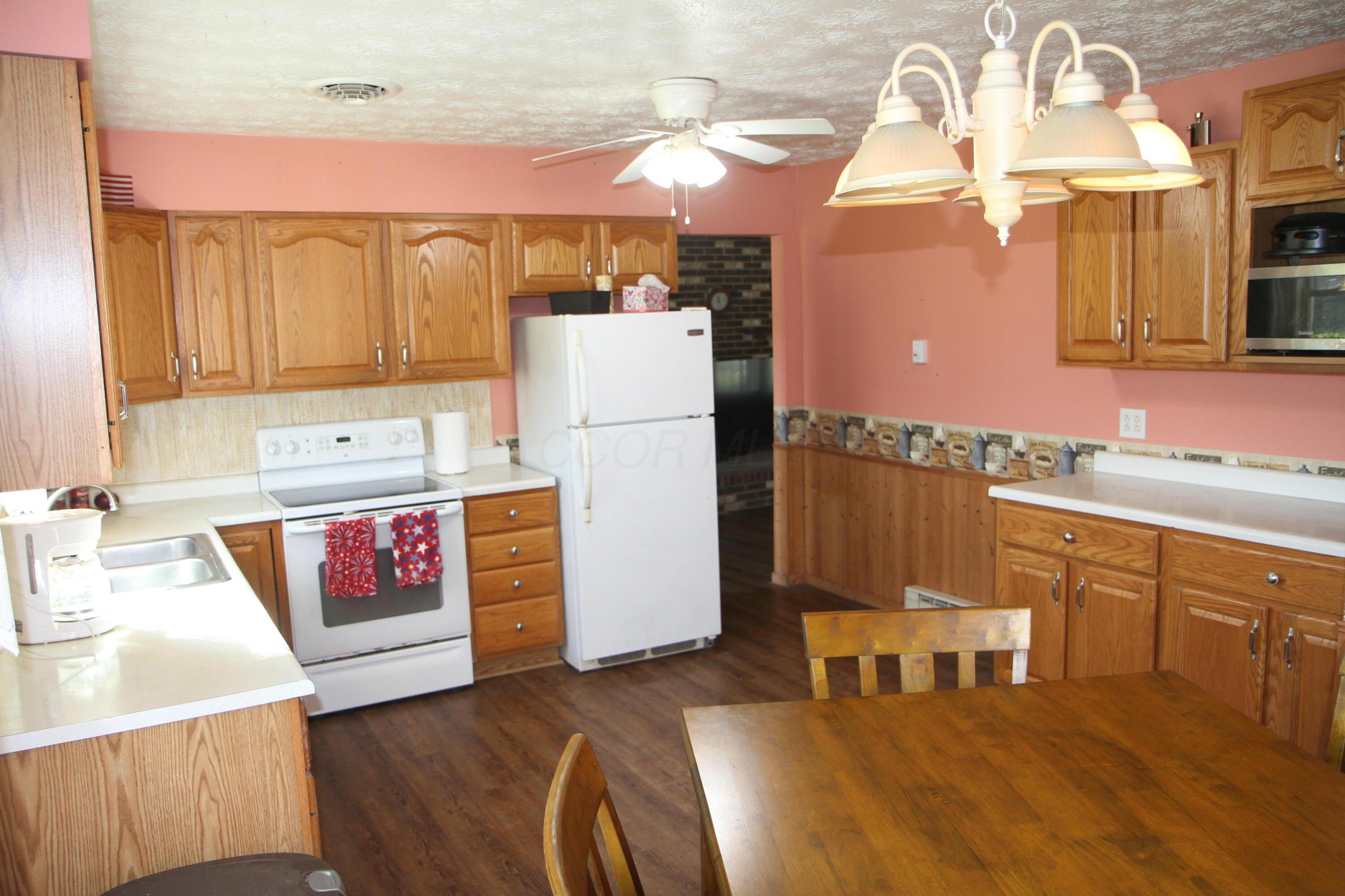 701 Larwill Street Property Photo 15