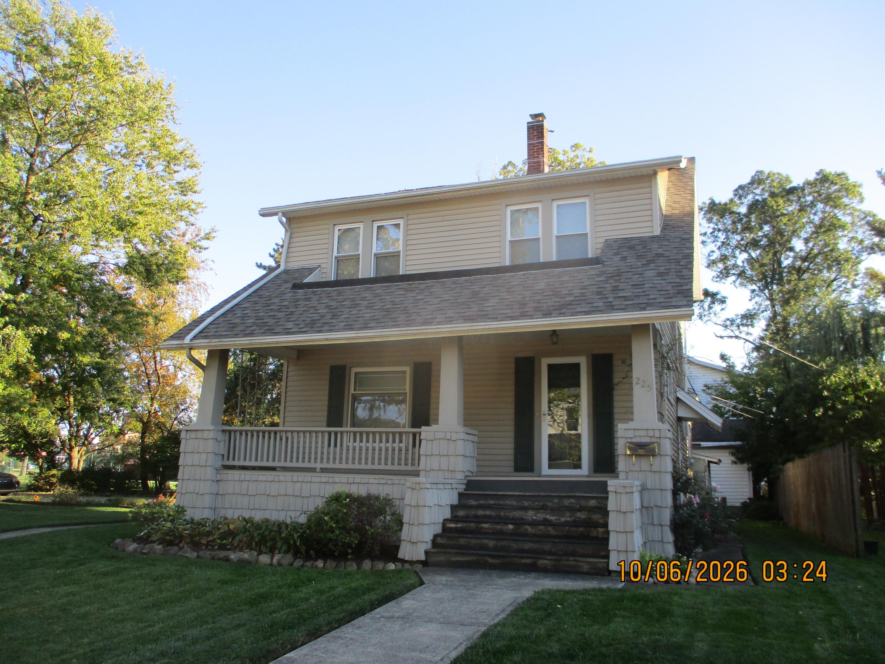 225 Thew Avenue Property Photo 1