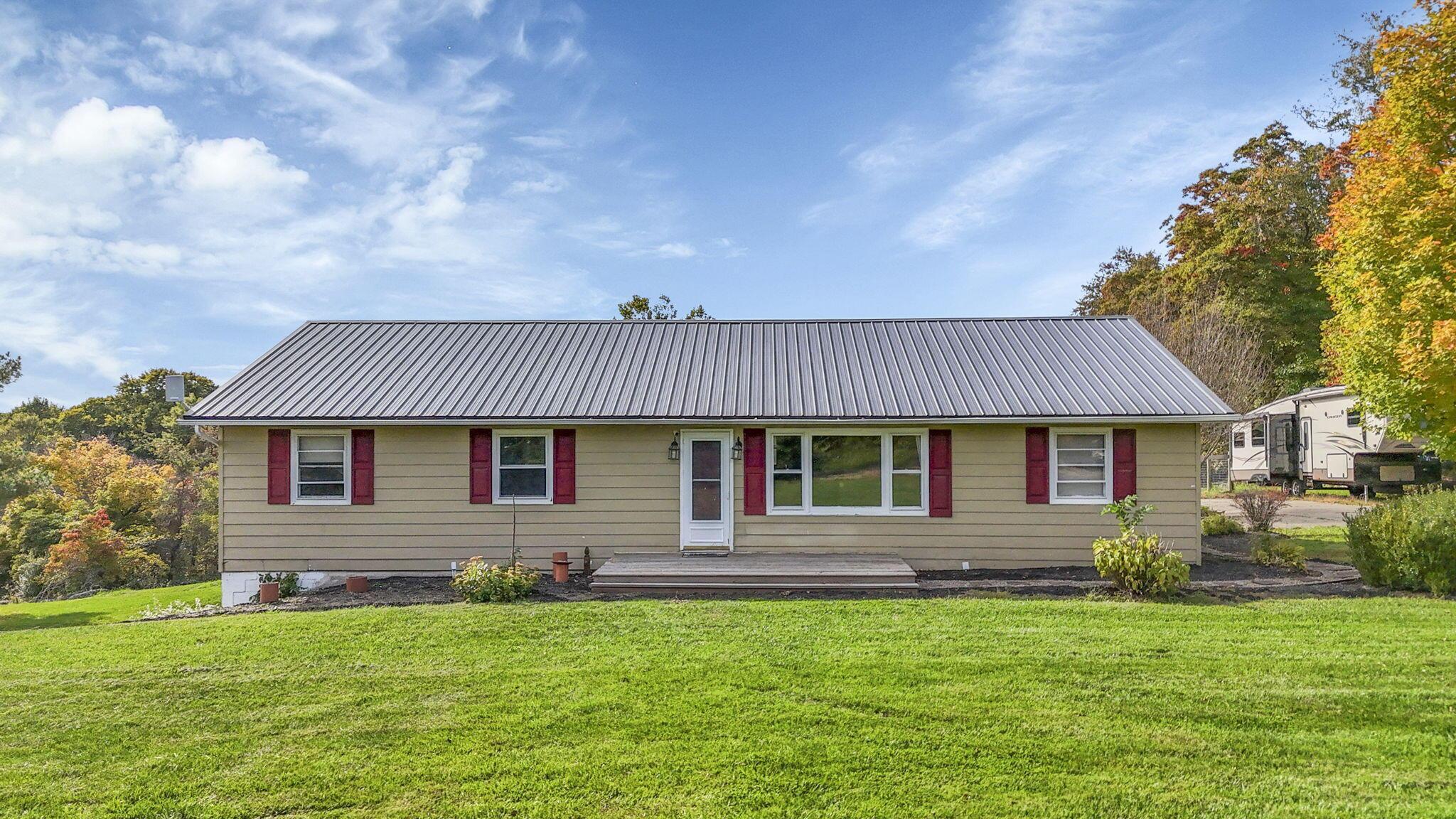 3835 Avalon Road Property Photo 1
