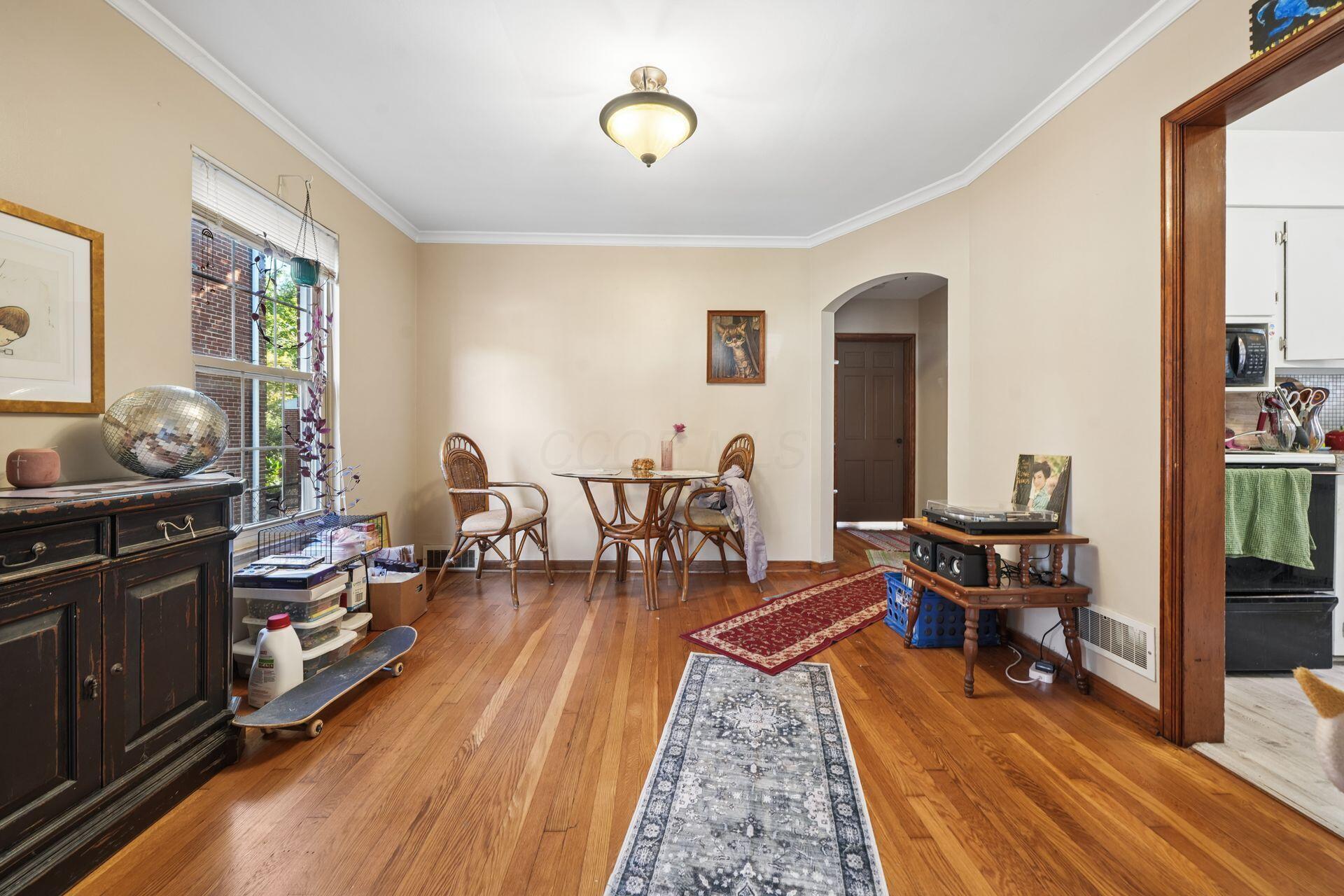 1606 Elmwood Avenue Property Photo 6