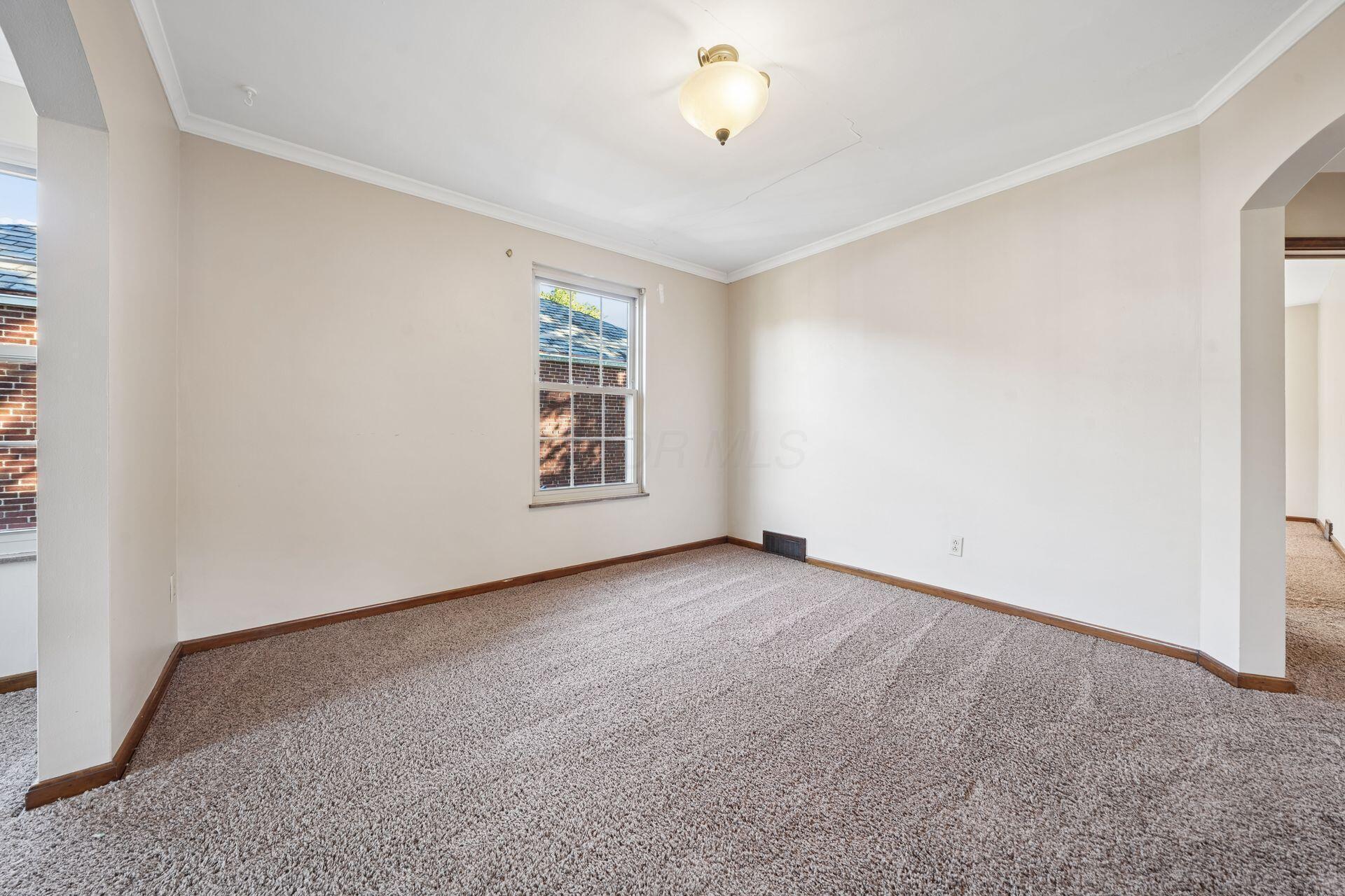 1606 Elmwood Avenue Property Photo 21