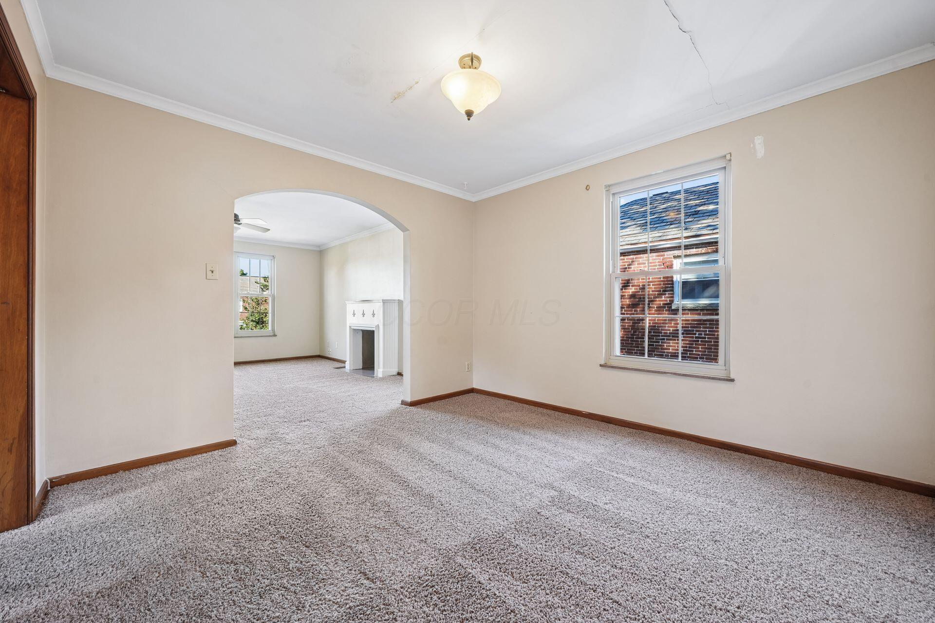1606 Elmwood Avenue Property Photo 22