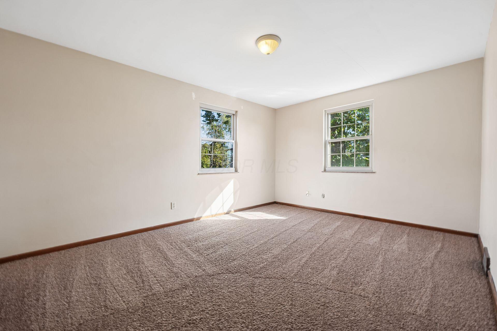 1606 Elmwood Avenue Property Photo 30
