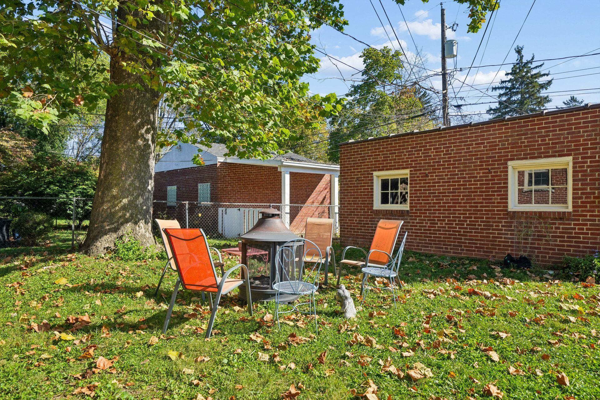 1606 Elmwood Avenue Property Photo 41