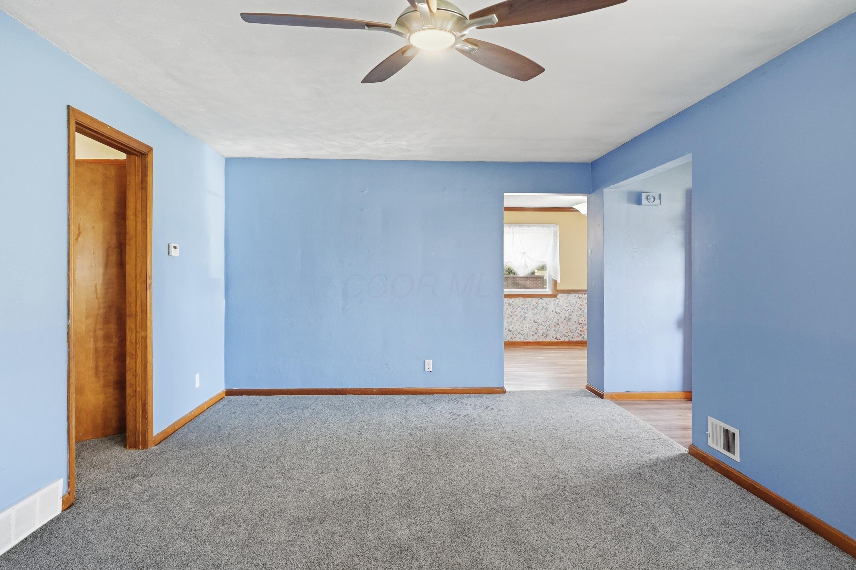 845 Duff Drive Property Photo 3