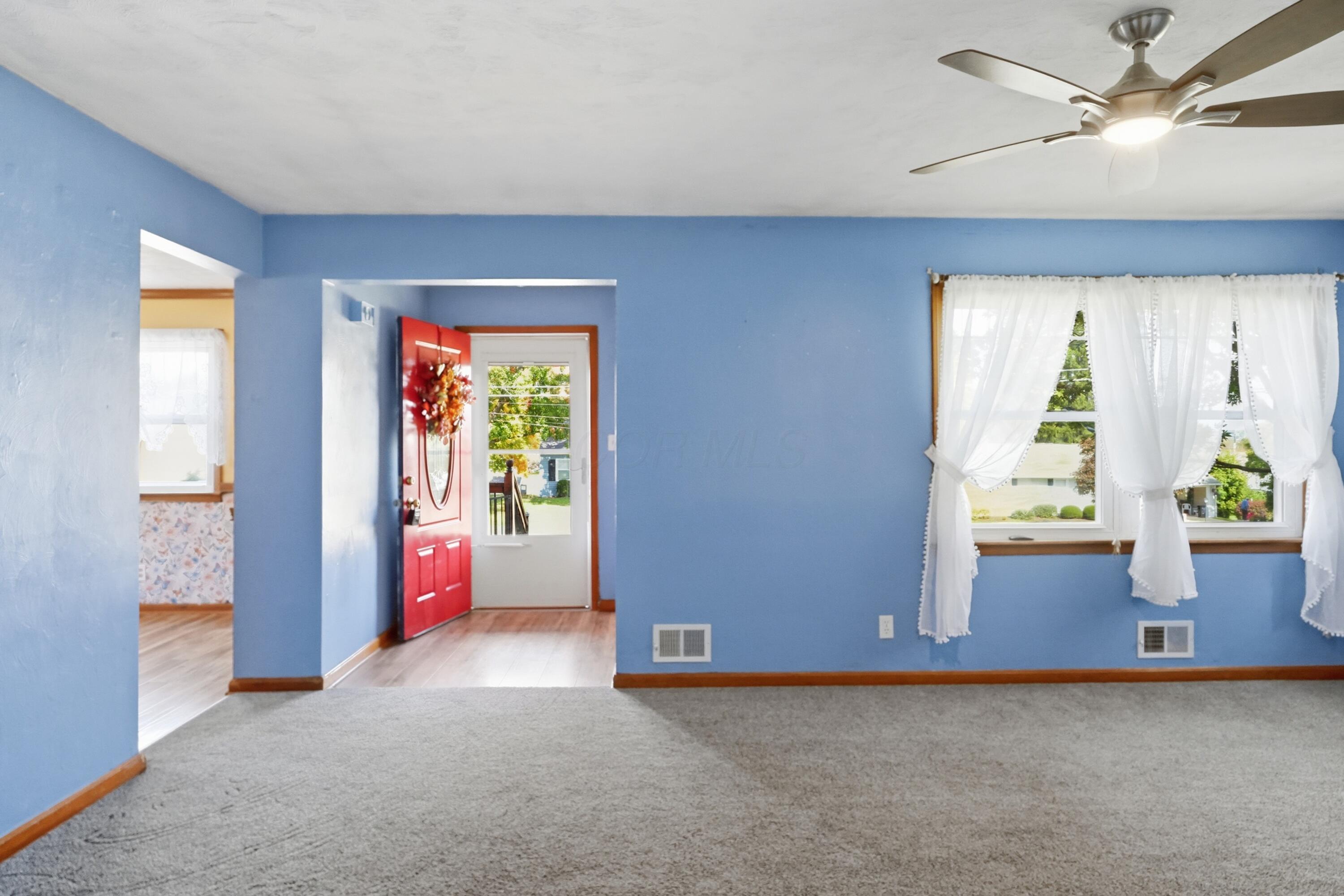845 Duff Drive Property Photo 4
