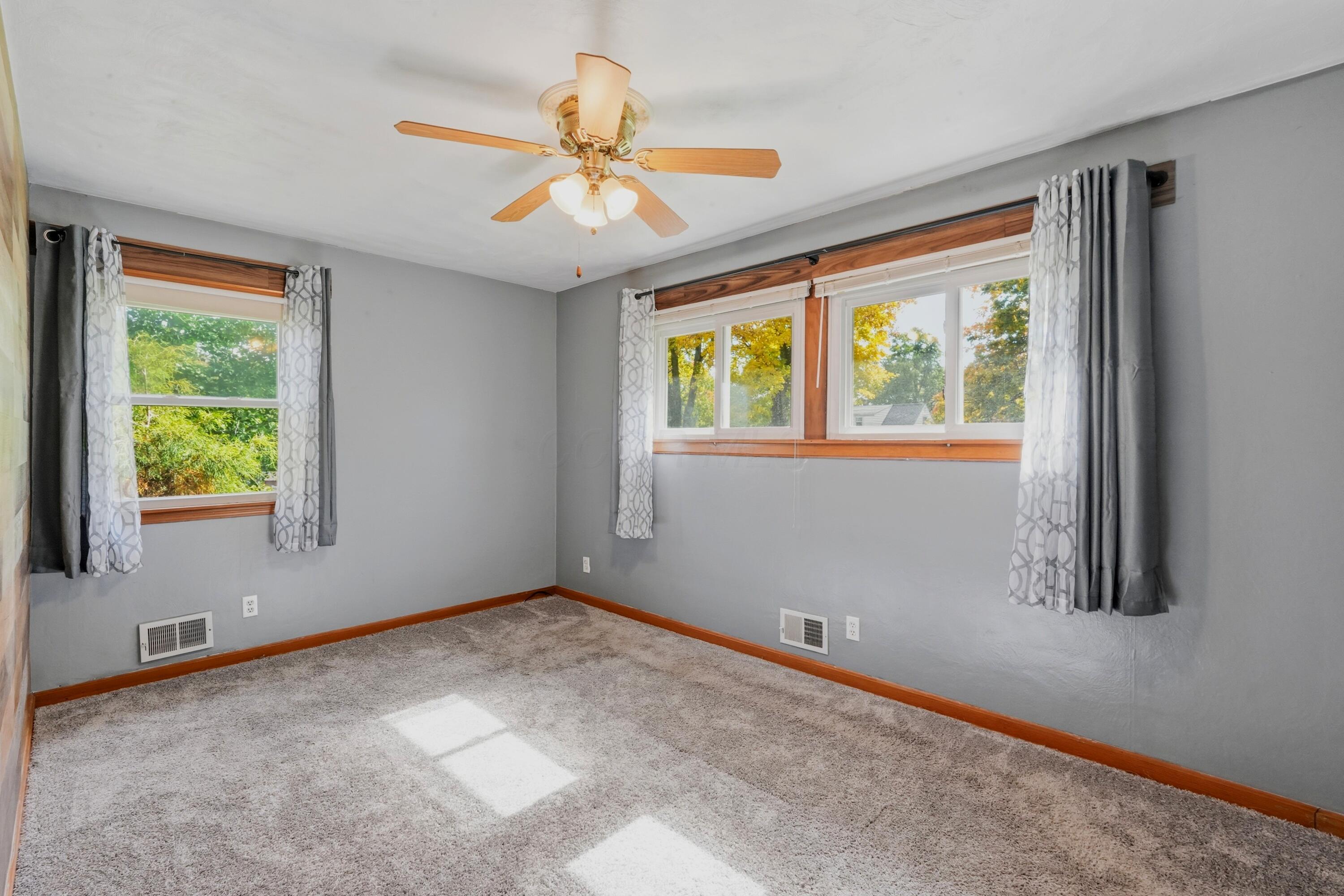 845 Duff Drive Property Photo 12