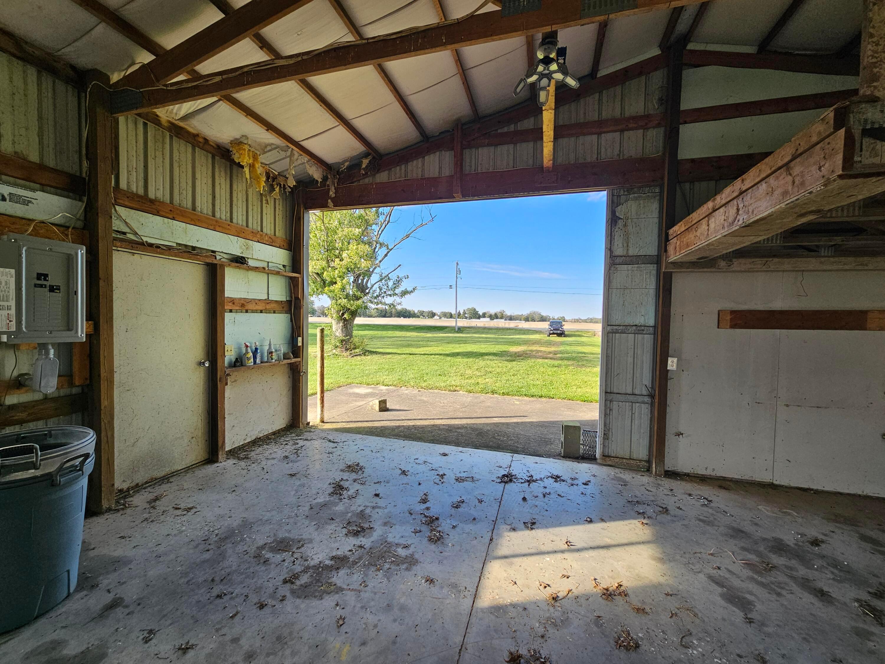 226039053 Property Photo 11
