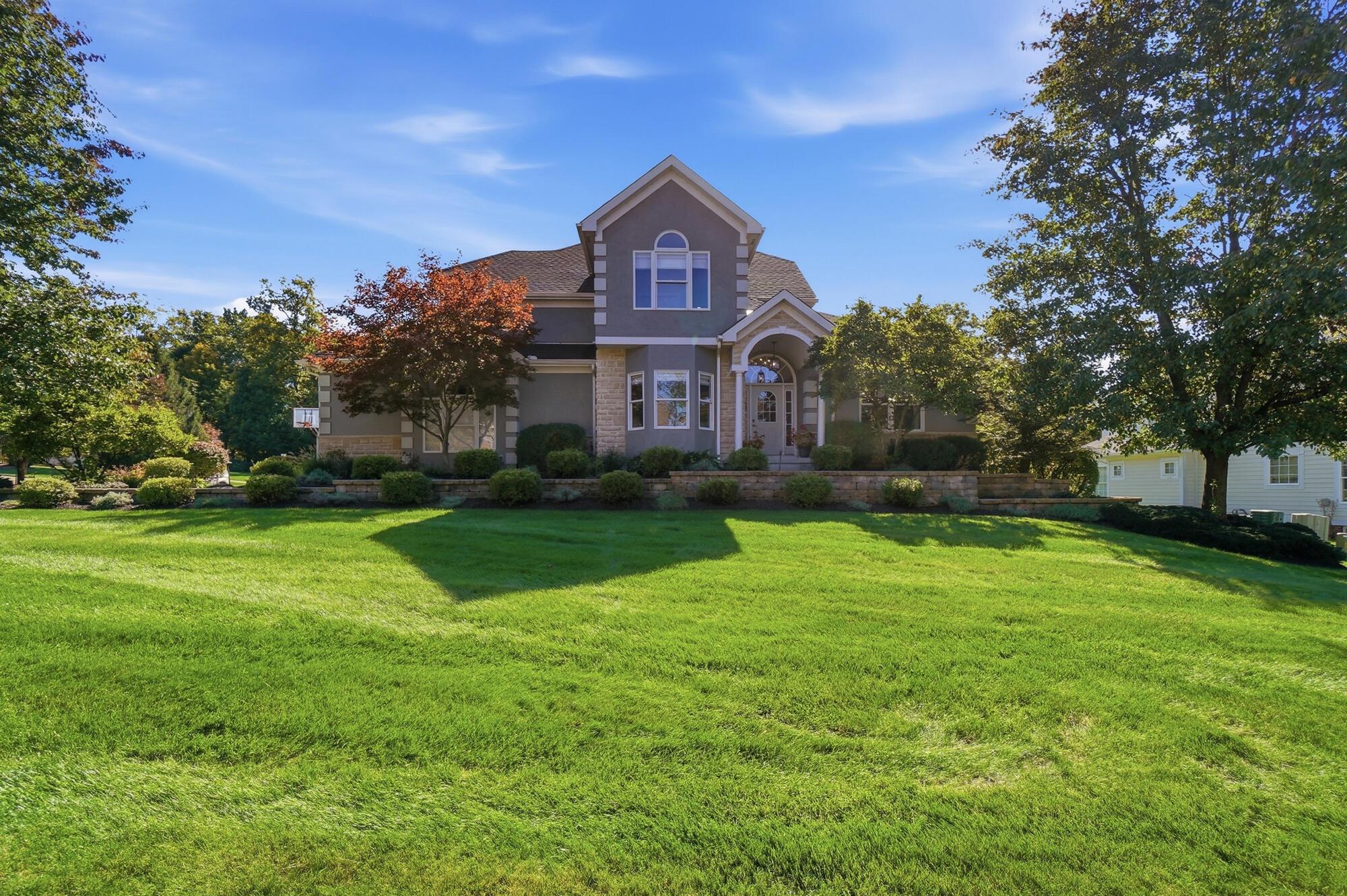 5975 Aberfeldy Court Property Photo 1