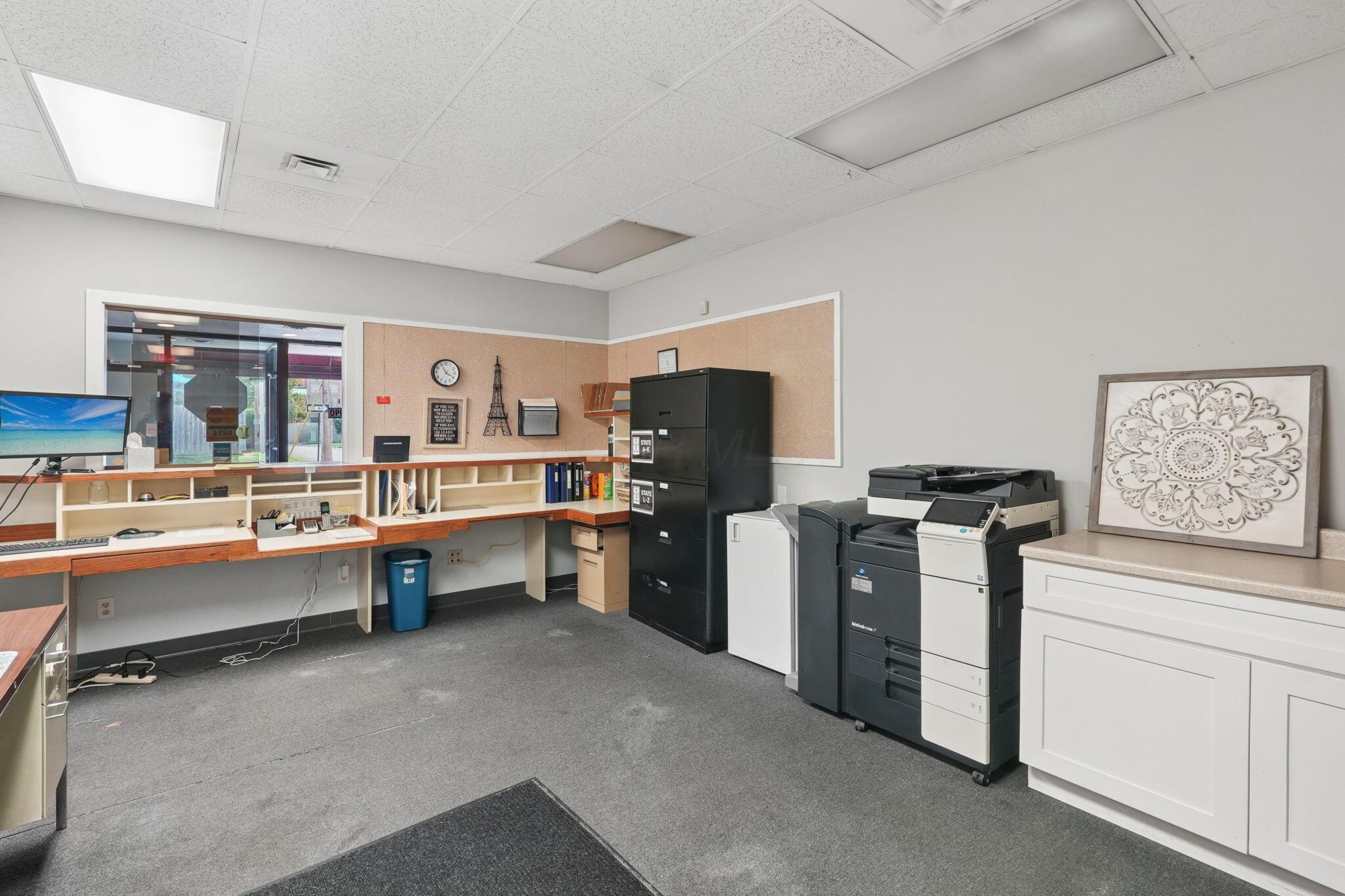 839-845 W Broad Street Property Photo 11