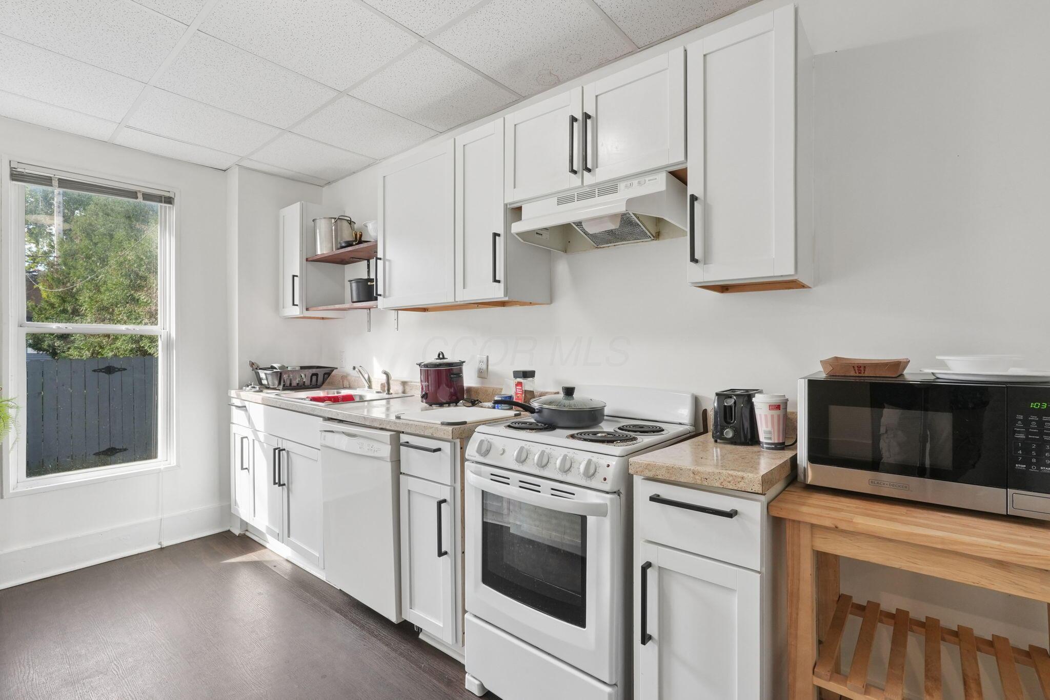 839-845 W Broad Street Property Photo 14