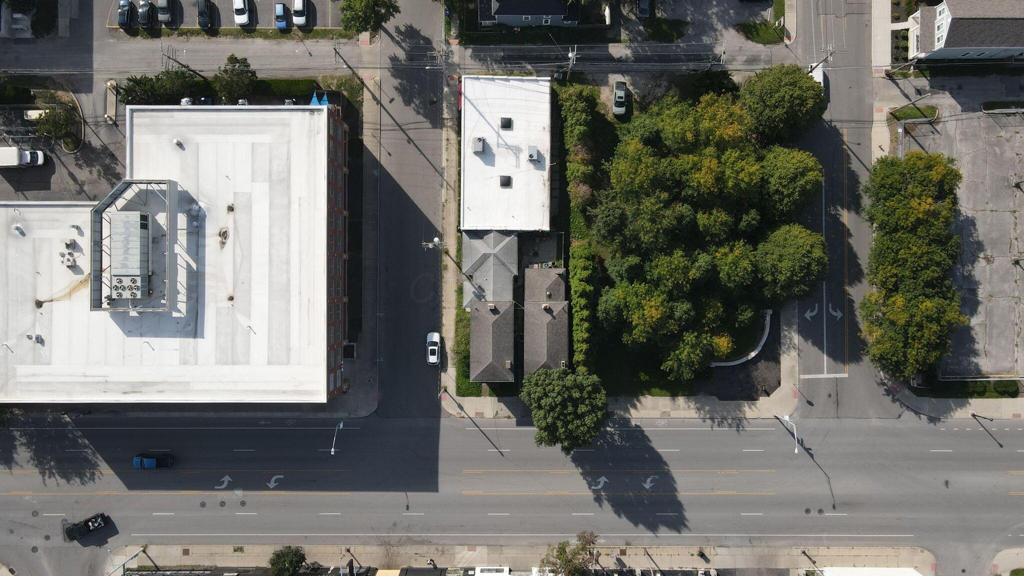 839-845 W Broad Street Property Photo 17