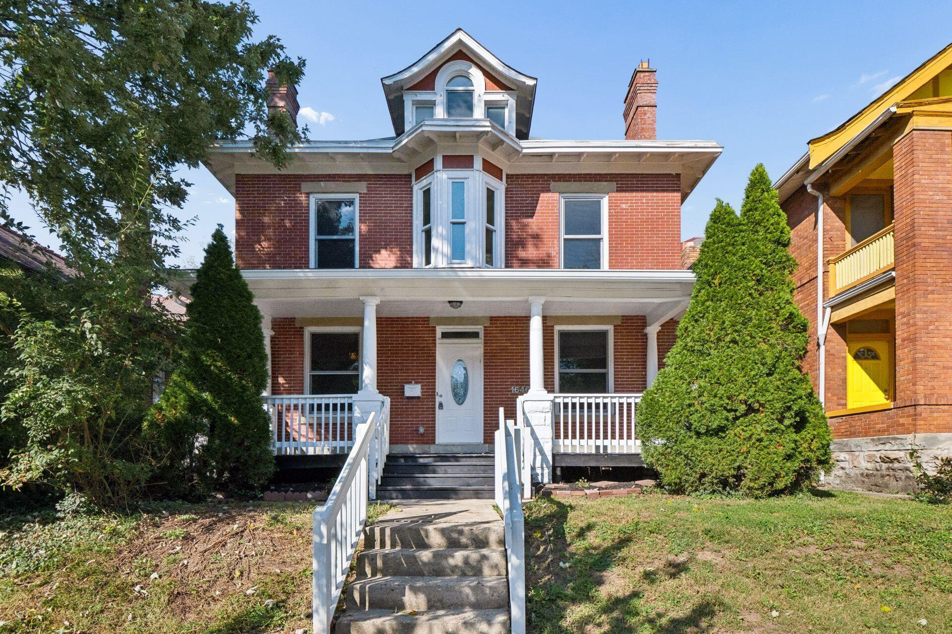 1646 Bryden Road Property Photo 1