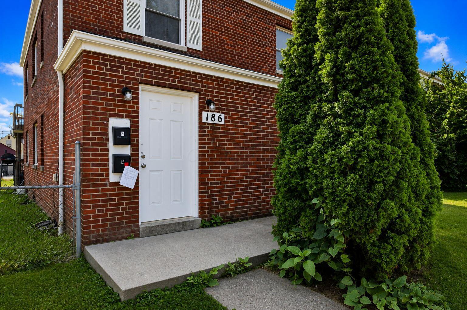 186 Powell Avenue Property Photo 2