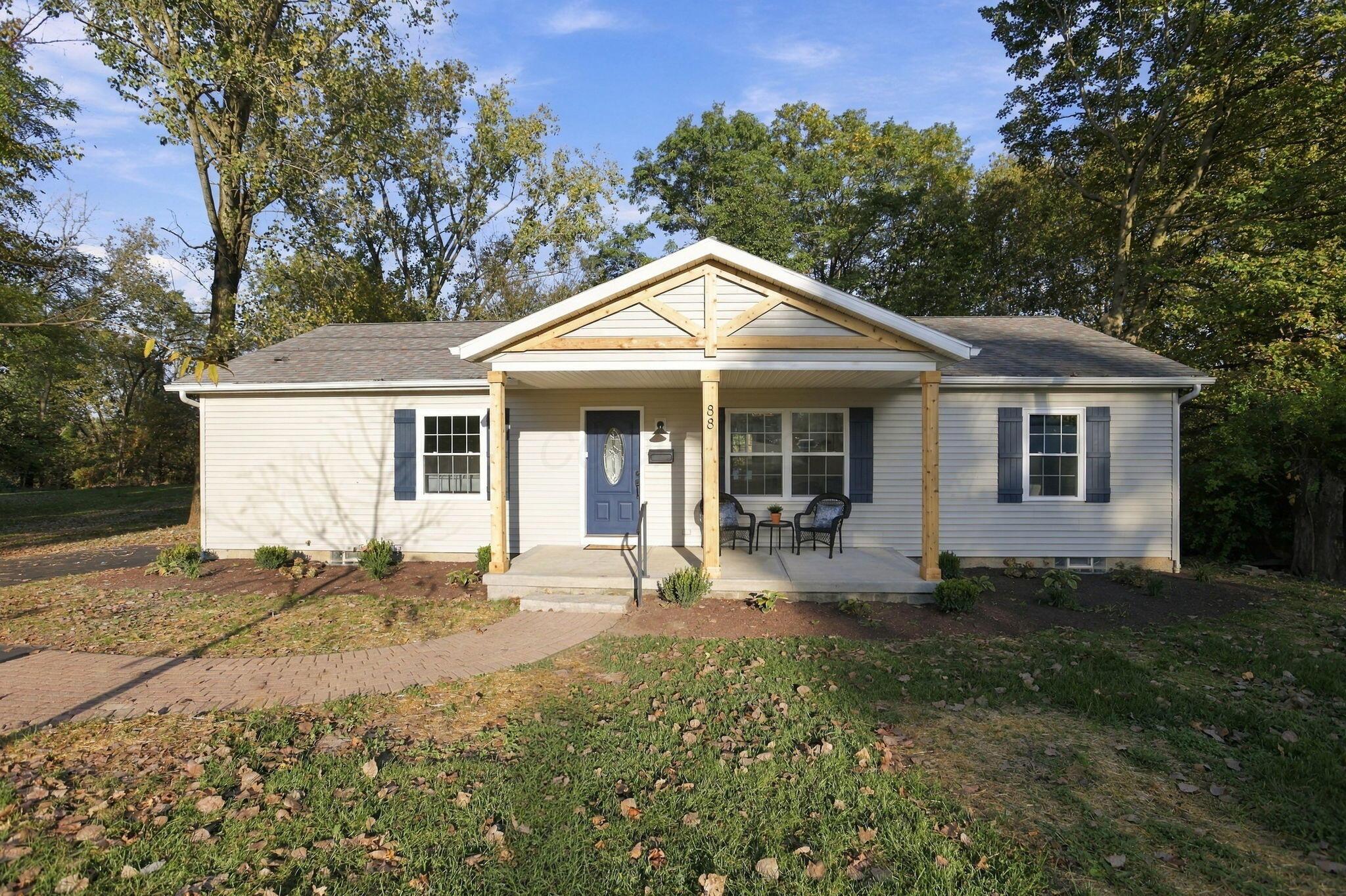 88 S Main Street Property Photo 1
