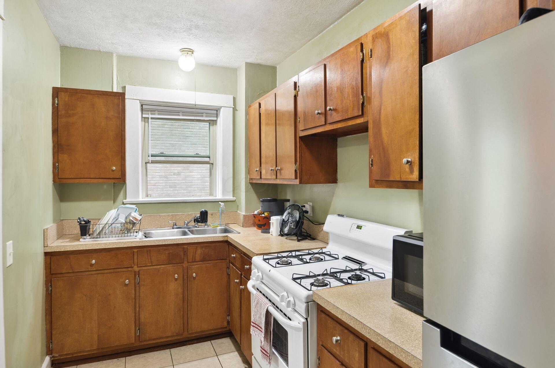 725 Bryson Street Property Photo 16