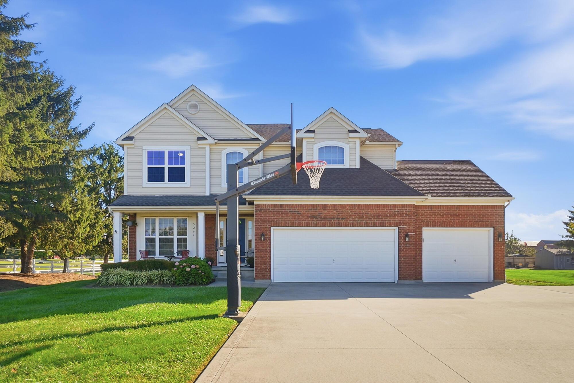 5264 Meadow Grove Drive Property Photo 1