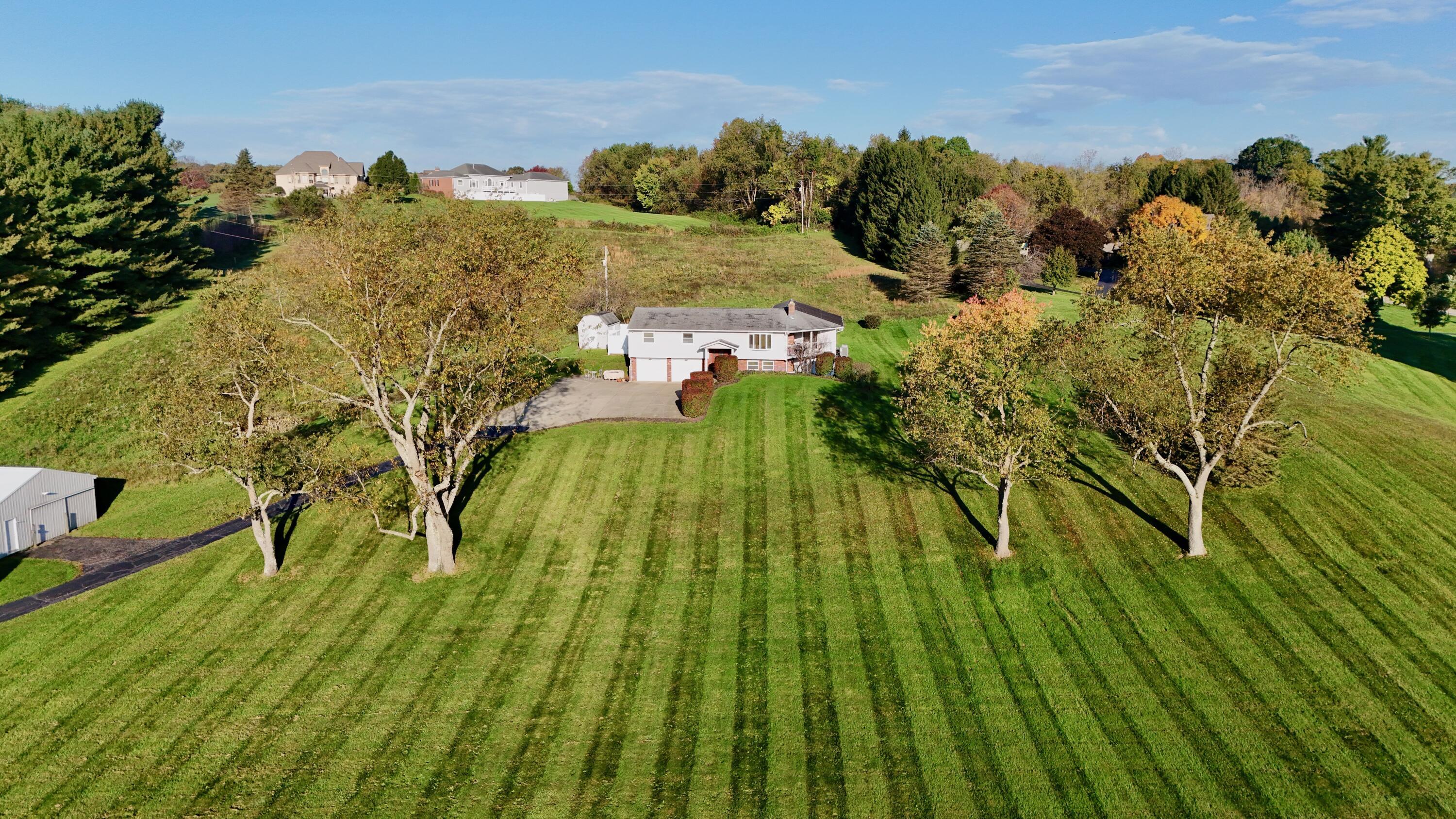 3023 Valley View Road Ne Property Photo 1