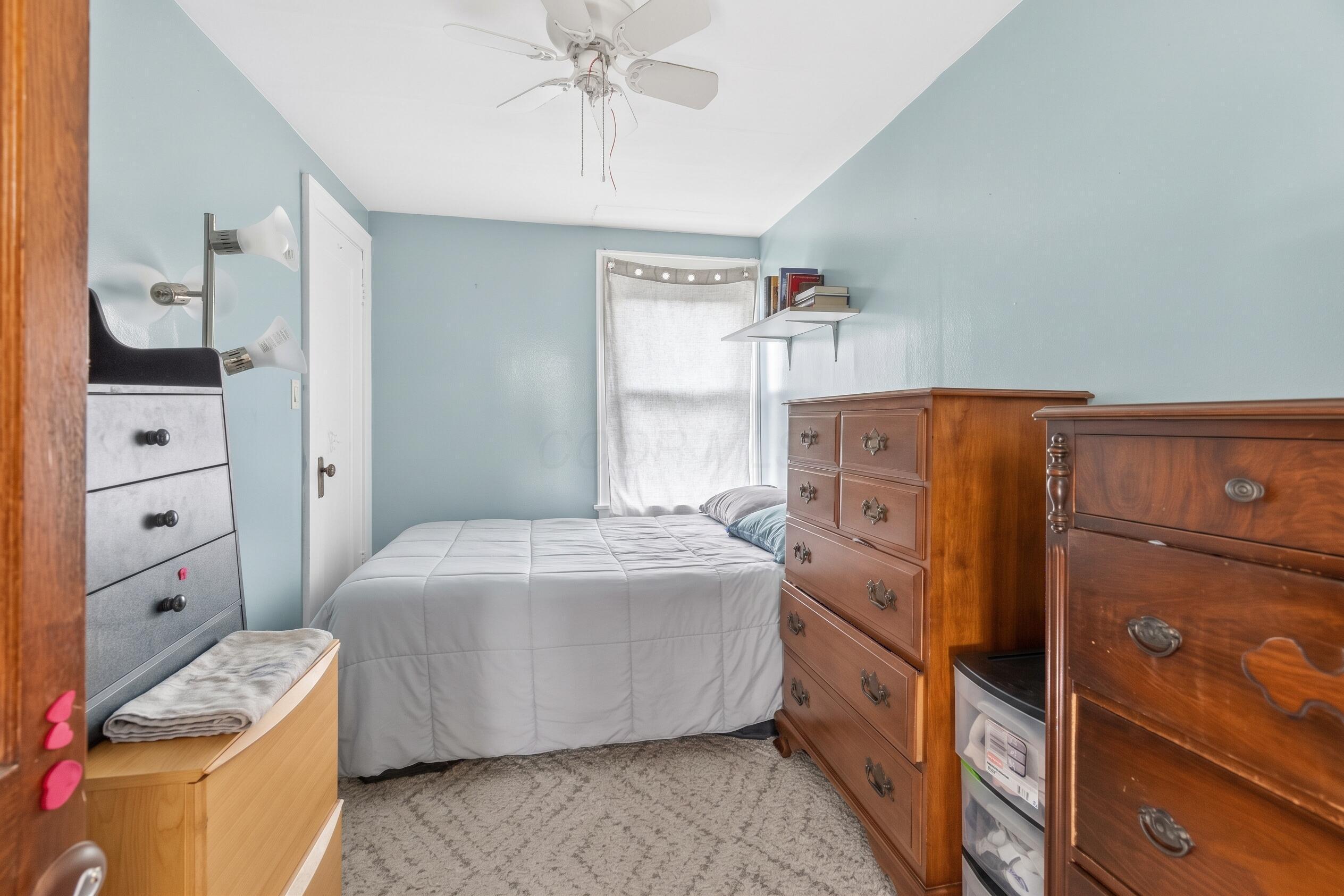 716 S Ogden Avenue Property Photo 12