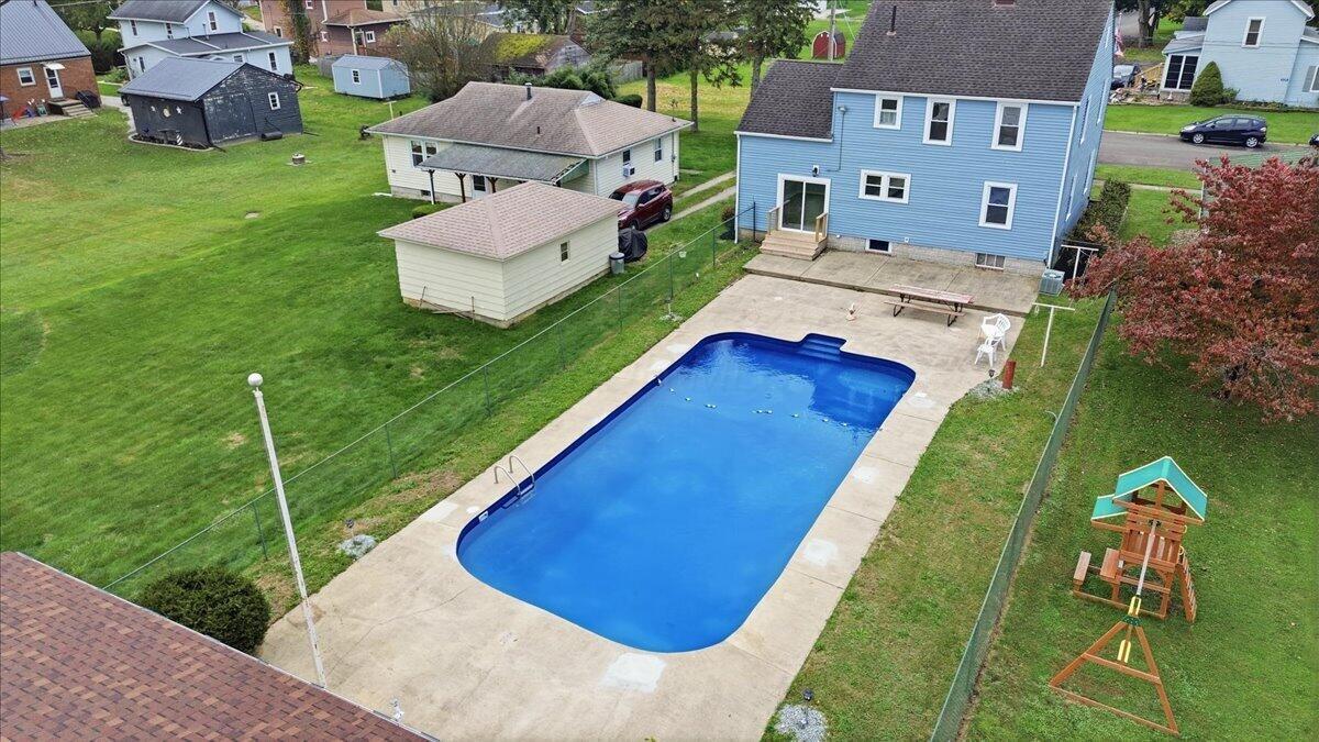 632 Westwood Avenue Property Photo 3