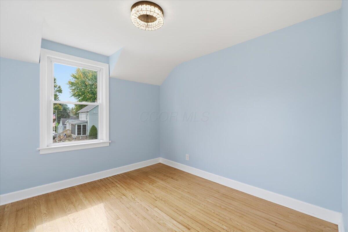 632 Westwood Avenue Property Photo 34