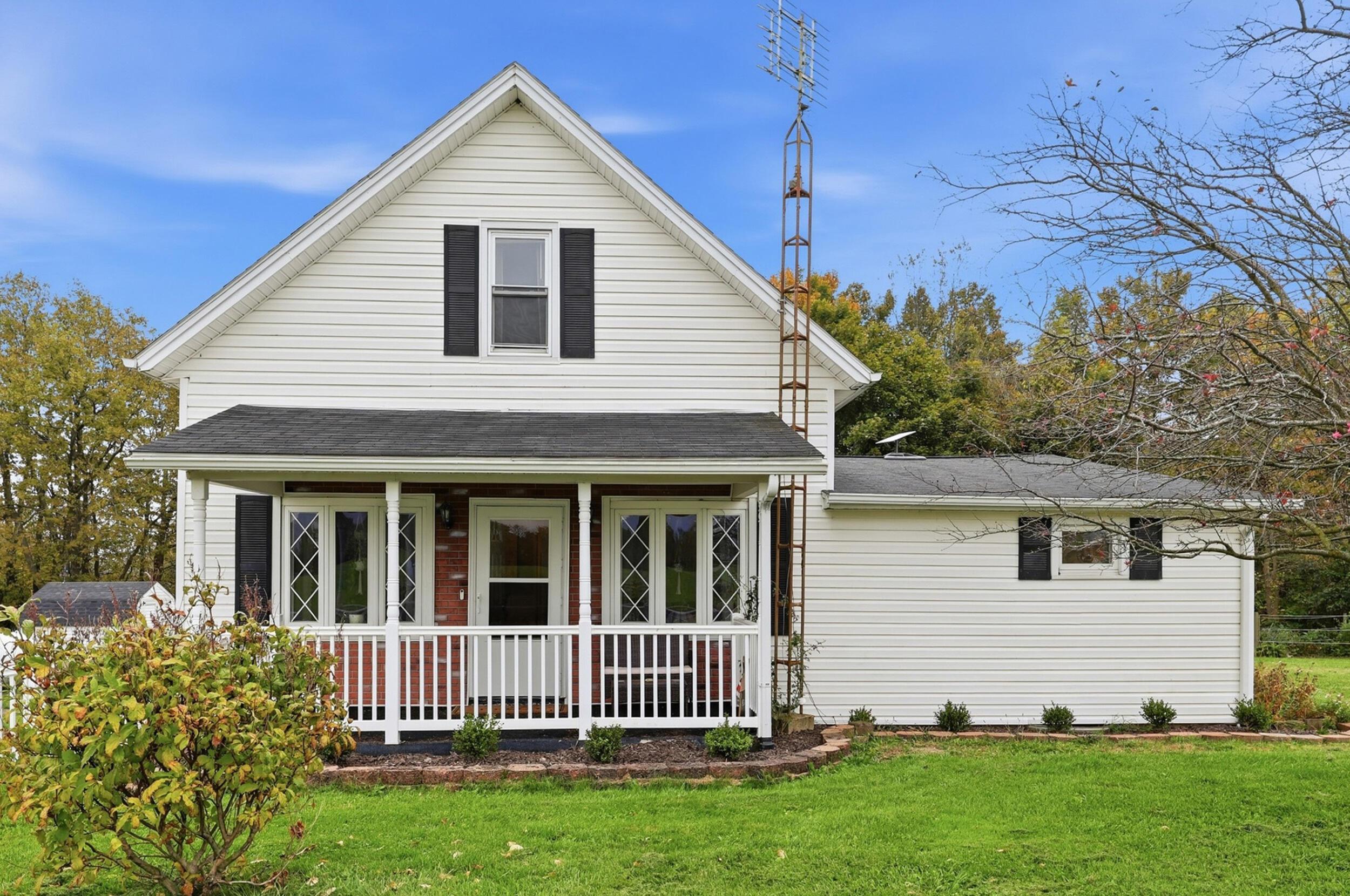 5416 State Route 274 E Property Photo 1