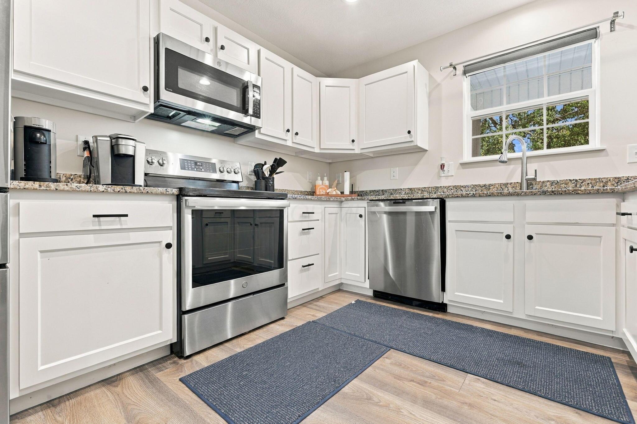 345 W High Street Property Photo 14