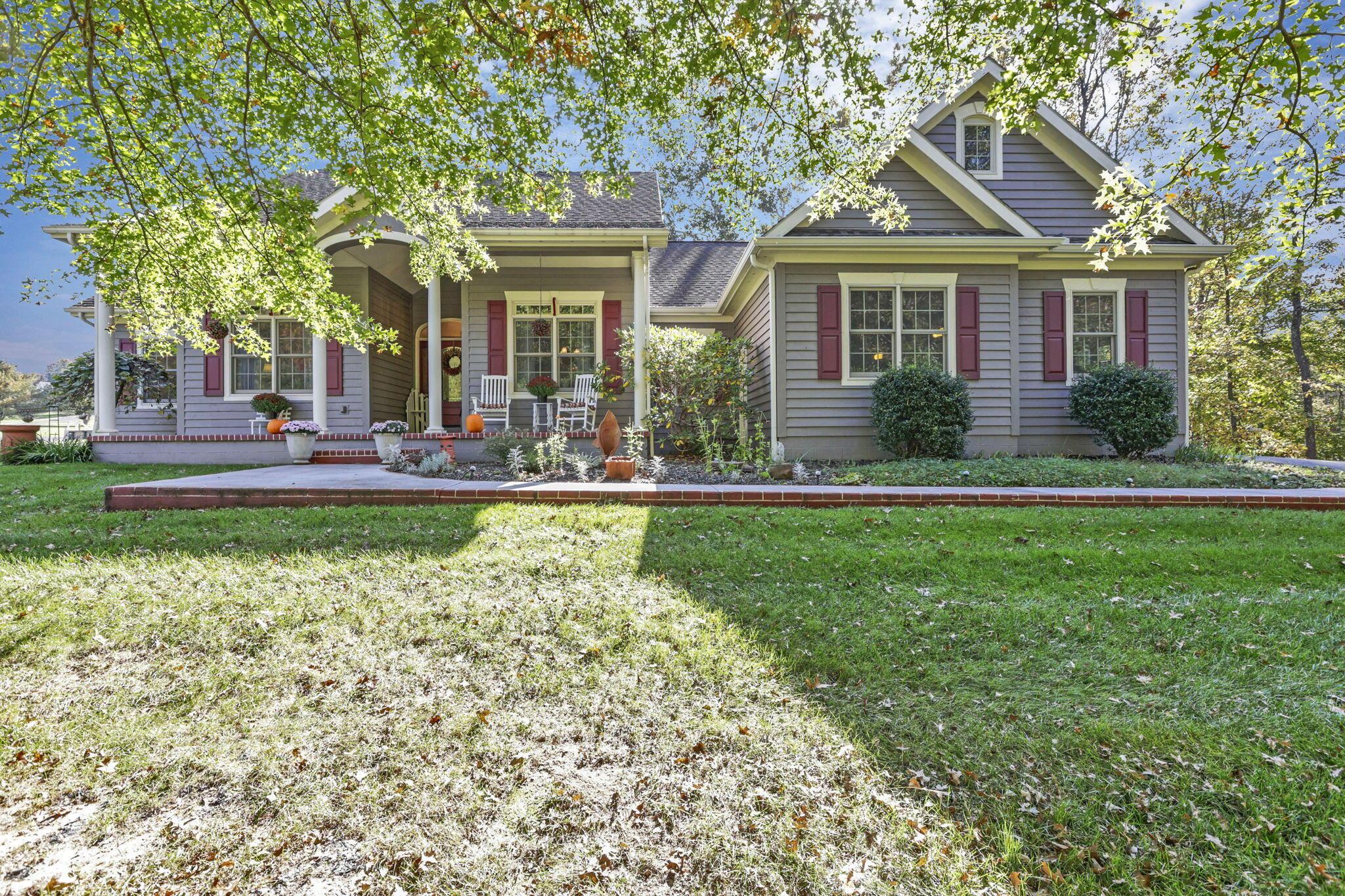 14974 Bradford Drive Property Photo 1