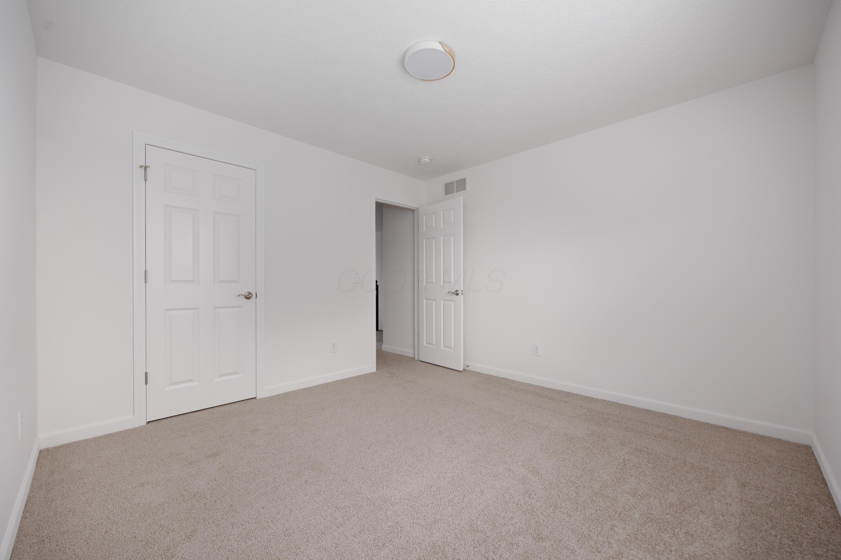 510 Yale Circle Property Photo 36