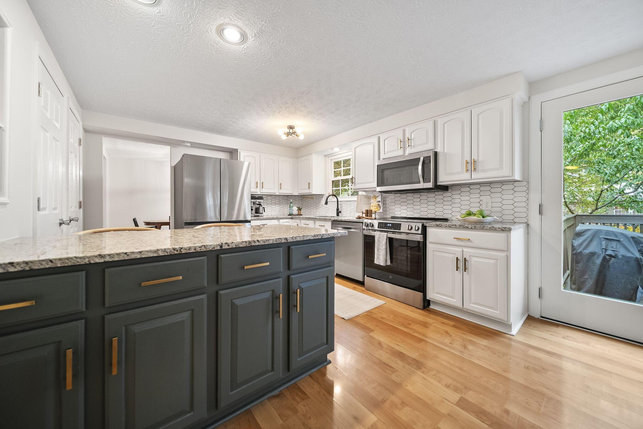 3216 Leesville Way Property Photo 15