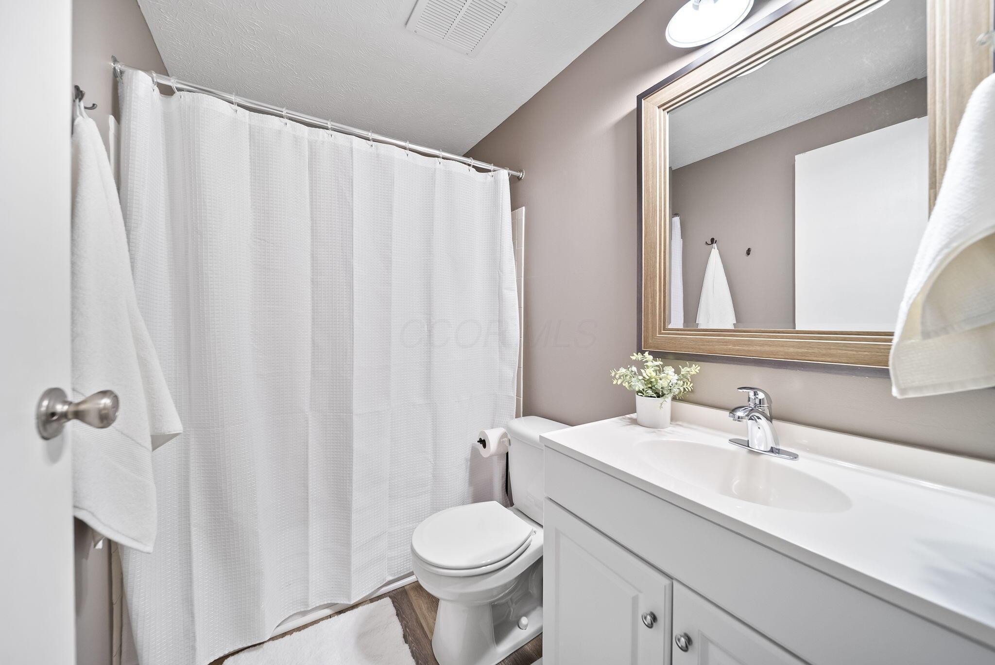 3216 Leesville Way Property Photo 32