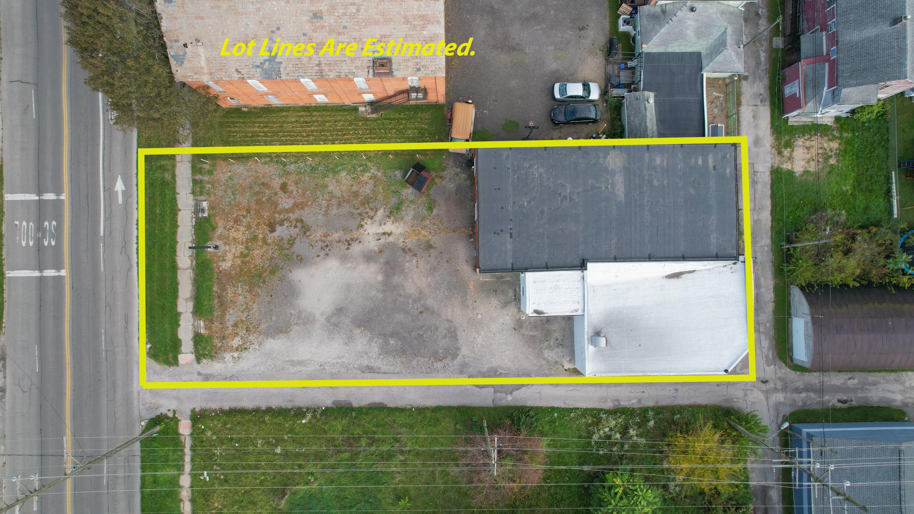 320 N Main Property Photo 40