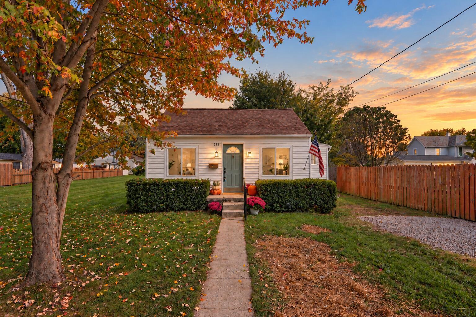 255 Grant Avenue Property Photo 1