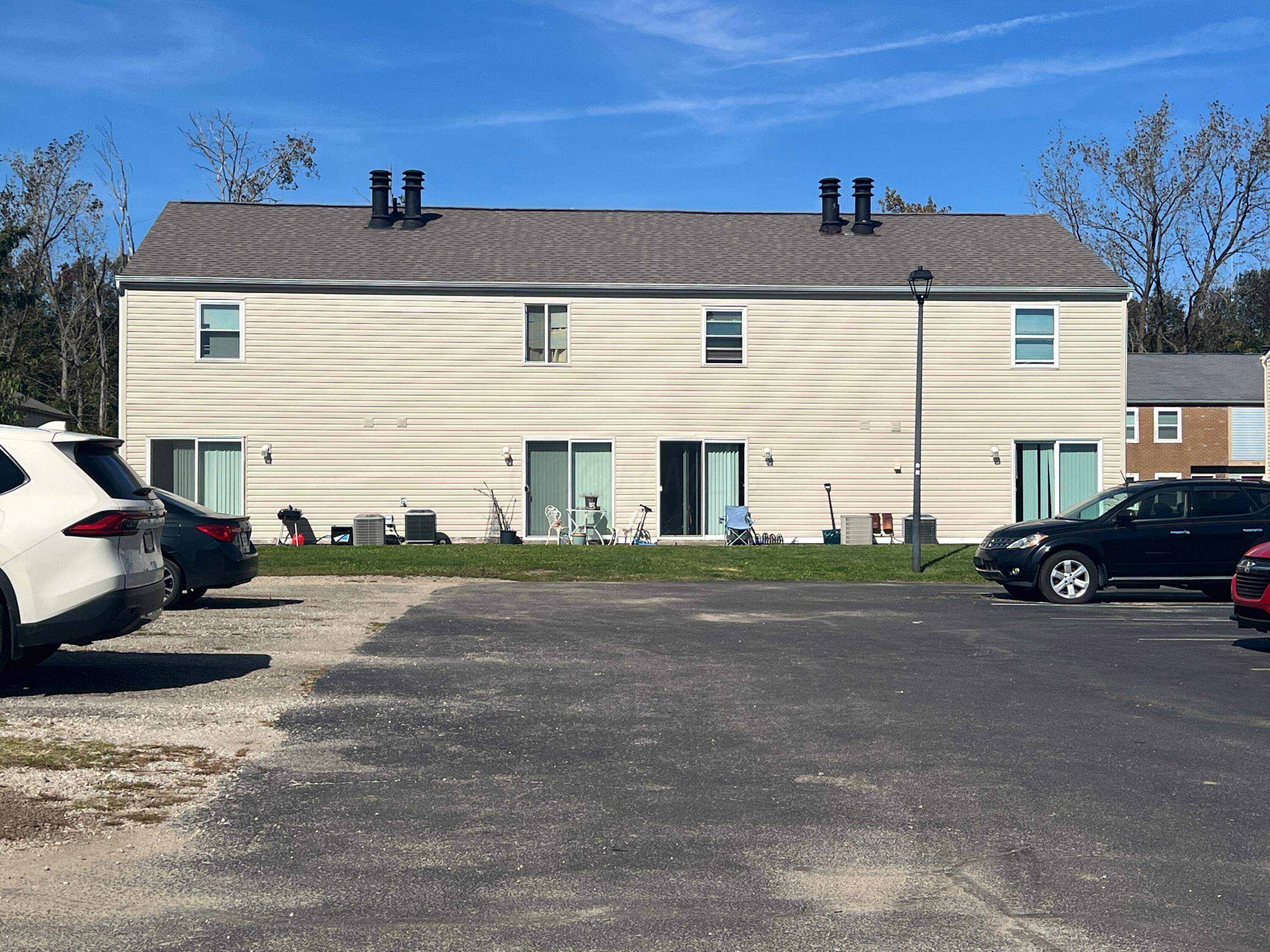1551-1557 Worthington Row Drive Property Photo 8