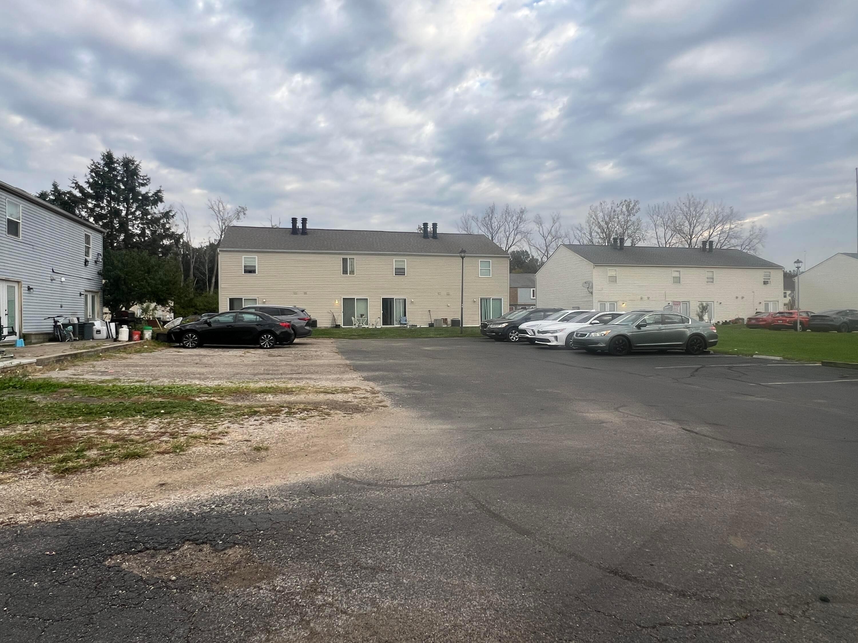 1551-1557 Worthington Row Drive Property Photo 19